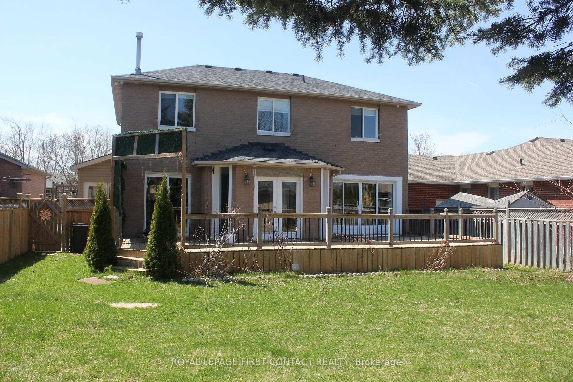 Photo 46 of 104 Brown Street, Barrie, Holly — HOMEH