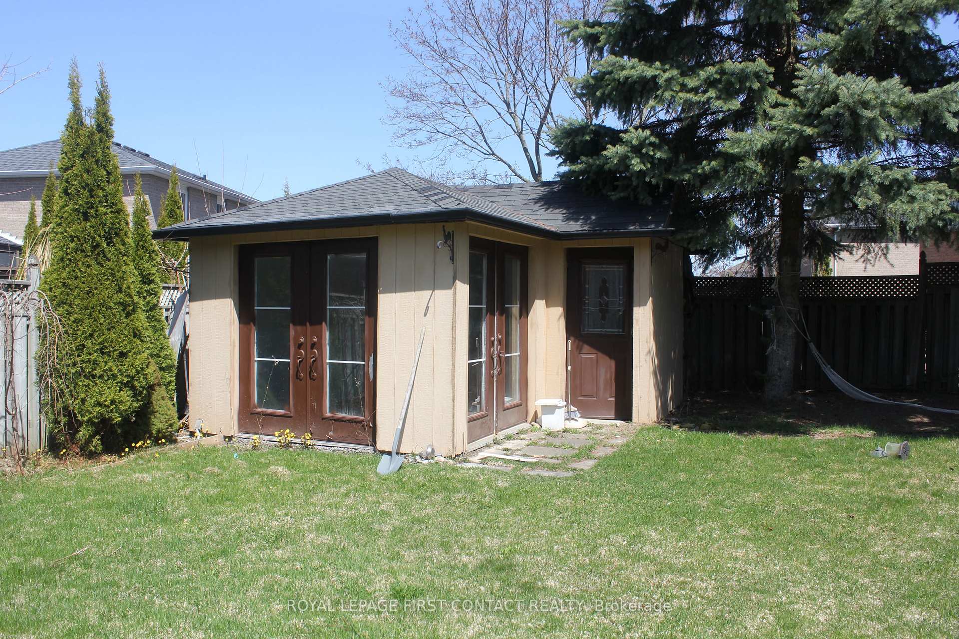 Photo 48 of 104 Brown Street, Barrie, Holly — HOMEH