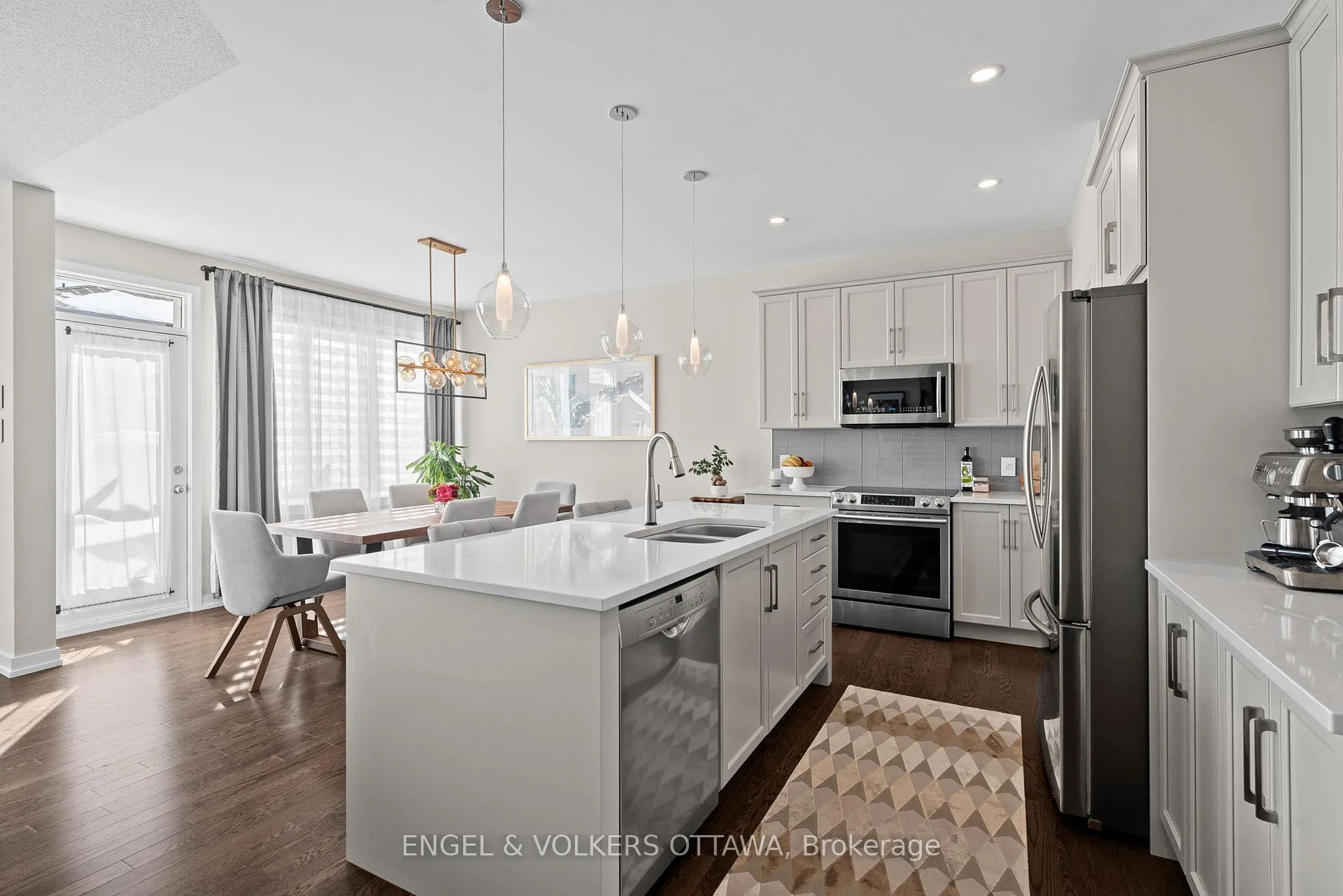 Photo 6 of 267 Sceptre Way, Ottawa, Kanata - Emerald Meadows/Trailwest — HOMEH
