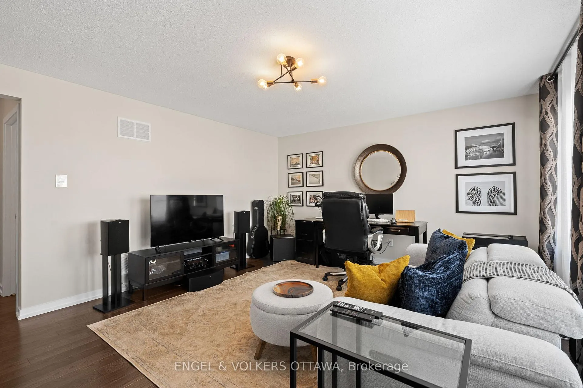 Photo 32 of 267 Sceptre Way, Ottawa, Kanata - Emerald Meadows/Trailwest — HOMEH