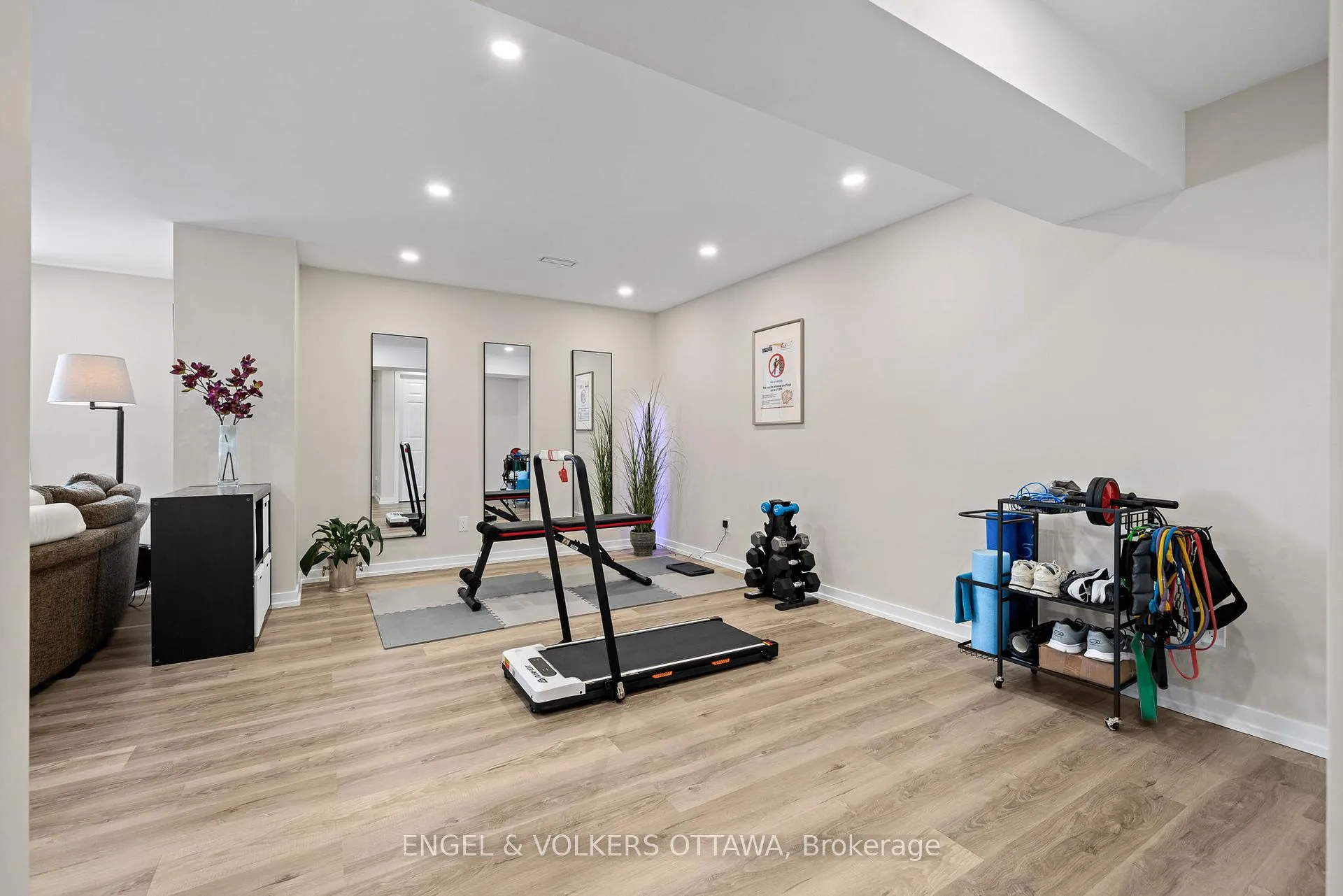 Photo 40 of 267 Sceptre Way, Ottawa, Kanata - Emerald Meadows/Trailwest — HOMEH