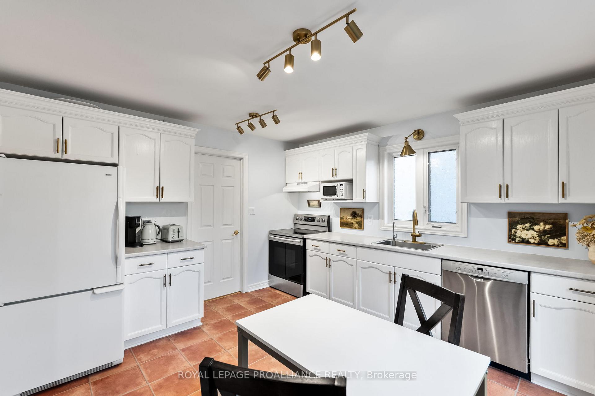 Photo 17 of 1 Lockwood Drive, Brighton — HOMEH