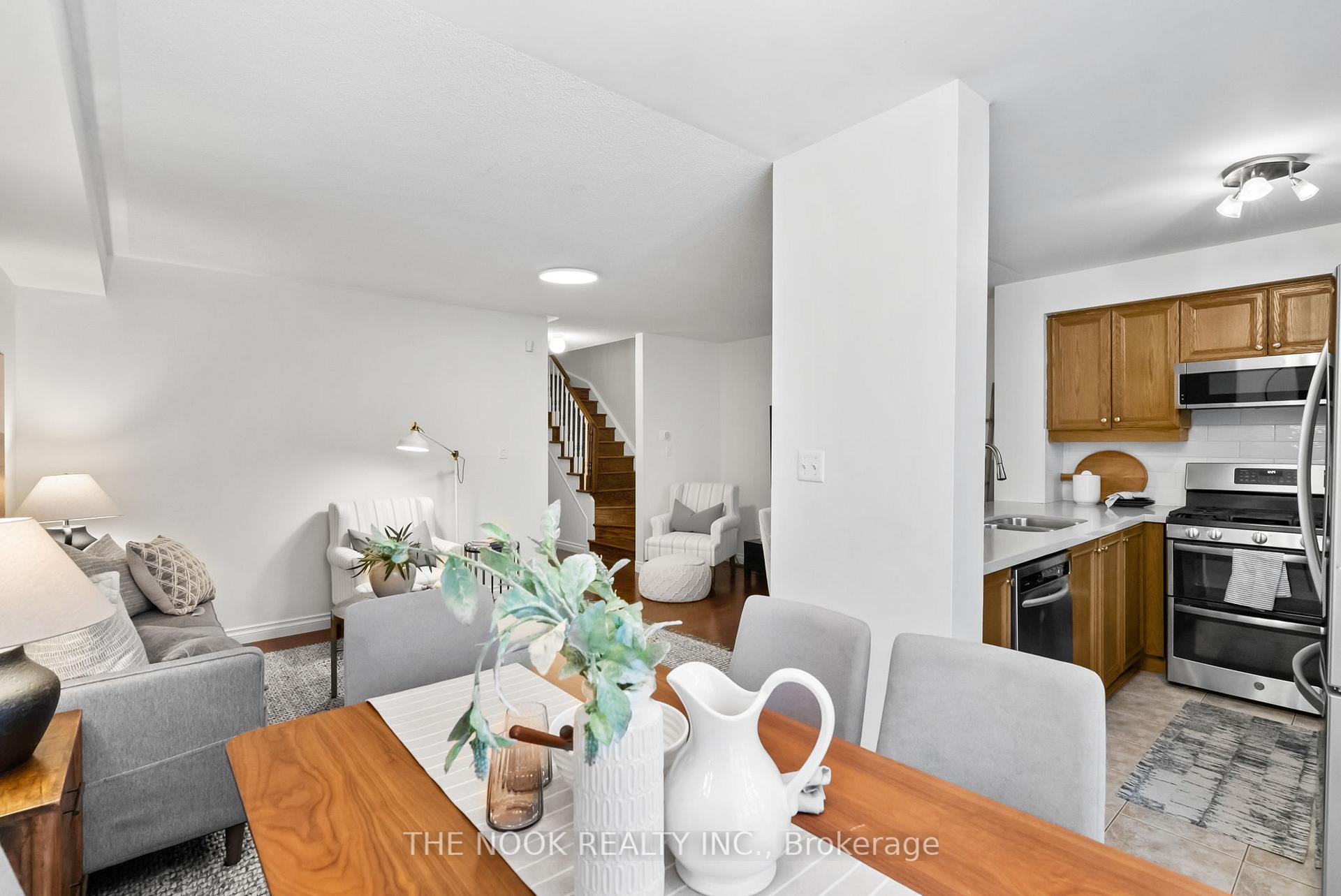 Photo 8 of 27 Abela Lane, Ajax, Central — HOMEH