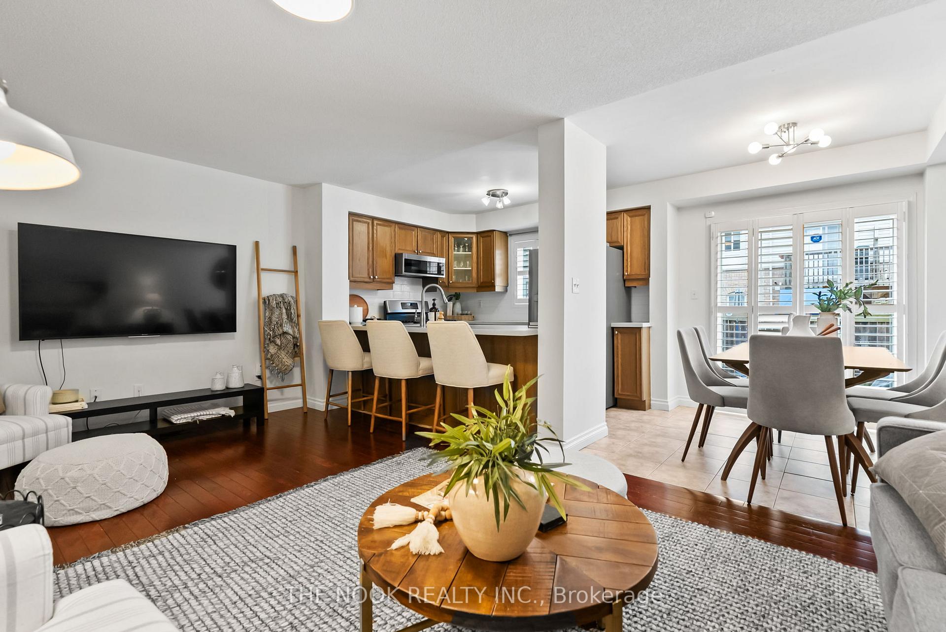 Photo 9 of 27 Abela Lane, Ajax, Central — HOMEH