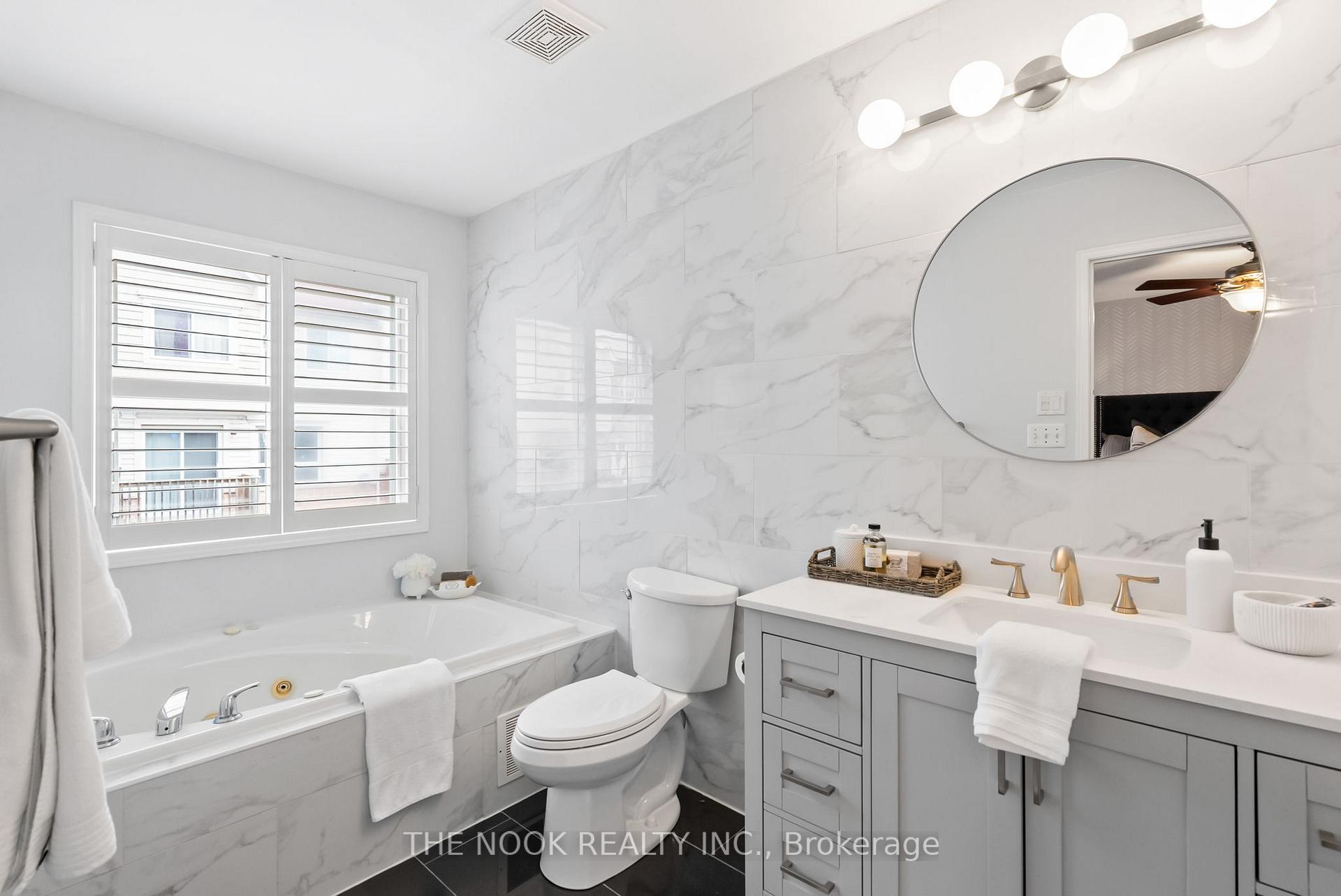 Photo 23 of 27 Abela Lane, Ajax, Central — HOMEH