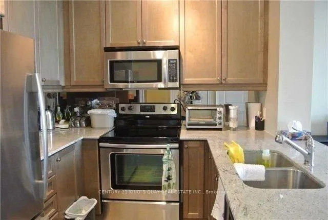 Photo 10 of Unit 614, 20 Bloorview Place, North York, Don Valley Village — HOMEH