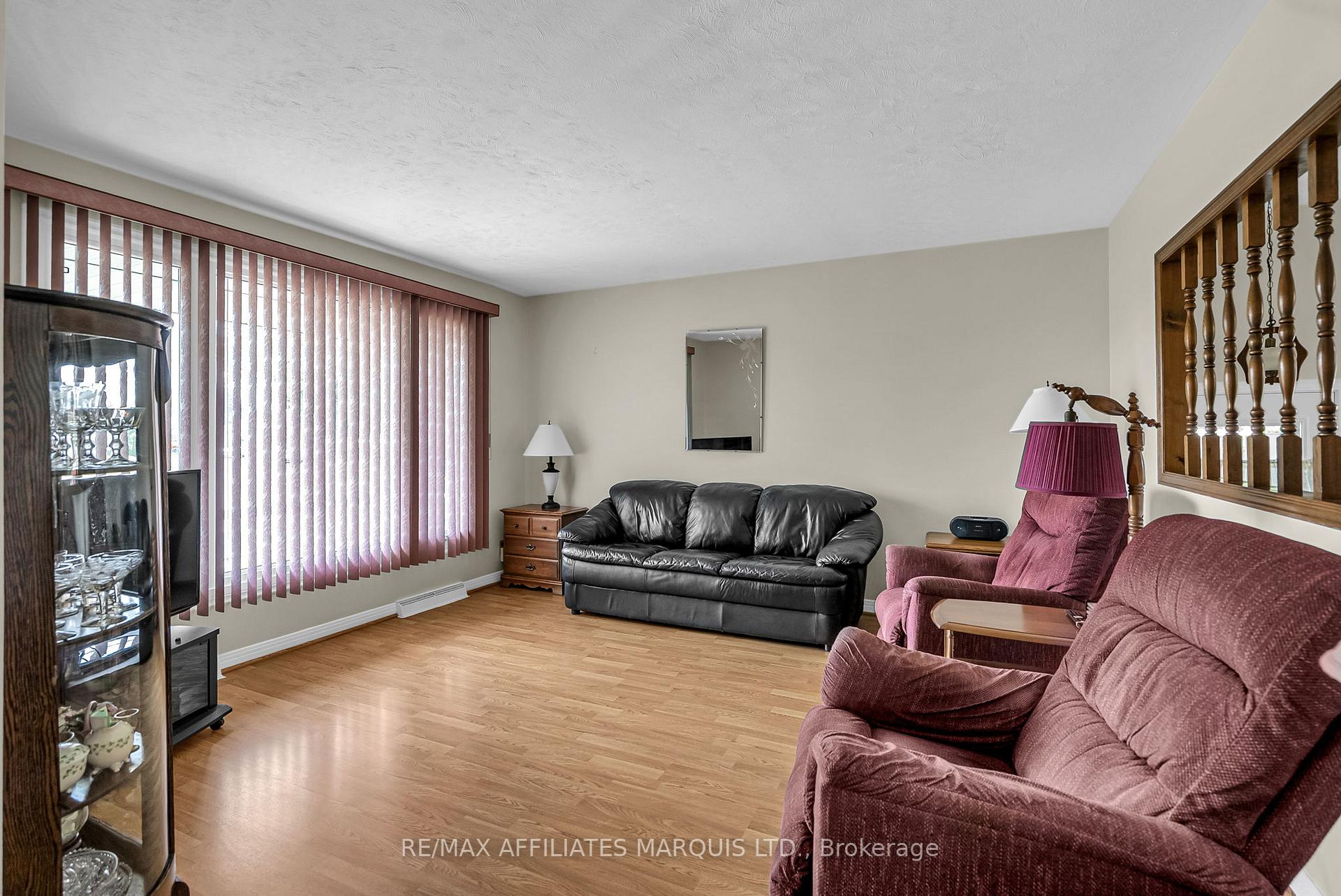 Photo 3 of 1405 Norman Avenue, Cornwall — HOMEH