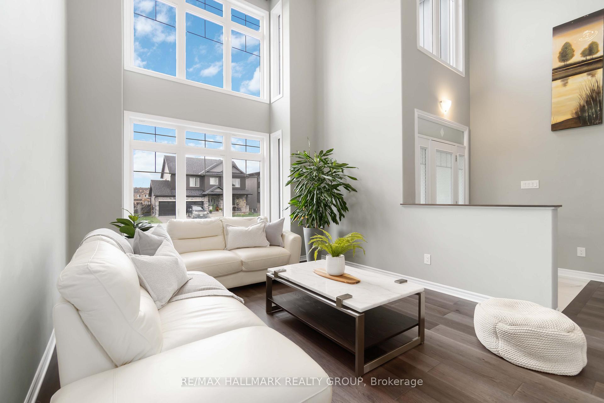 Photo 3 of 72 Wingover Private, Ottawa, Huntley Ward (South East) — HOMEH