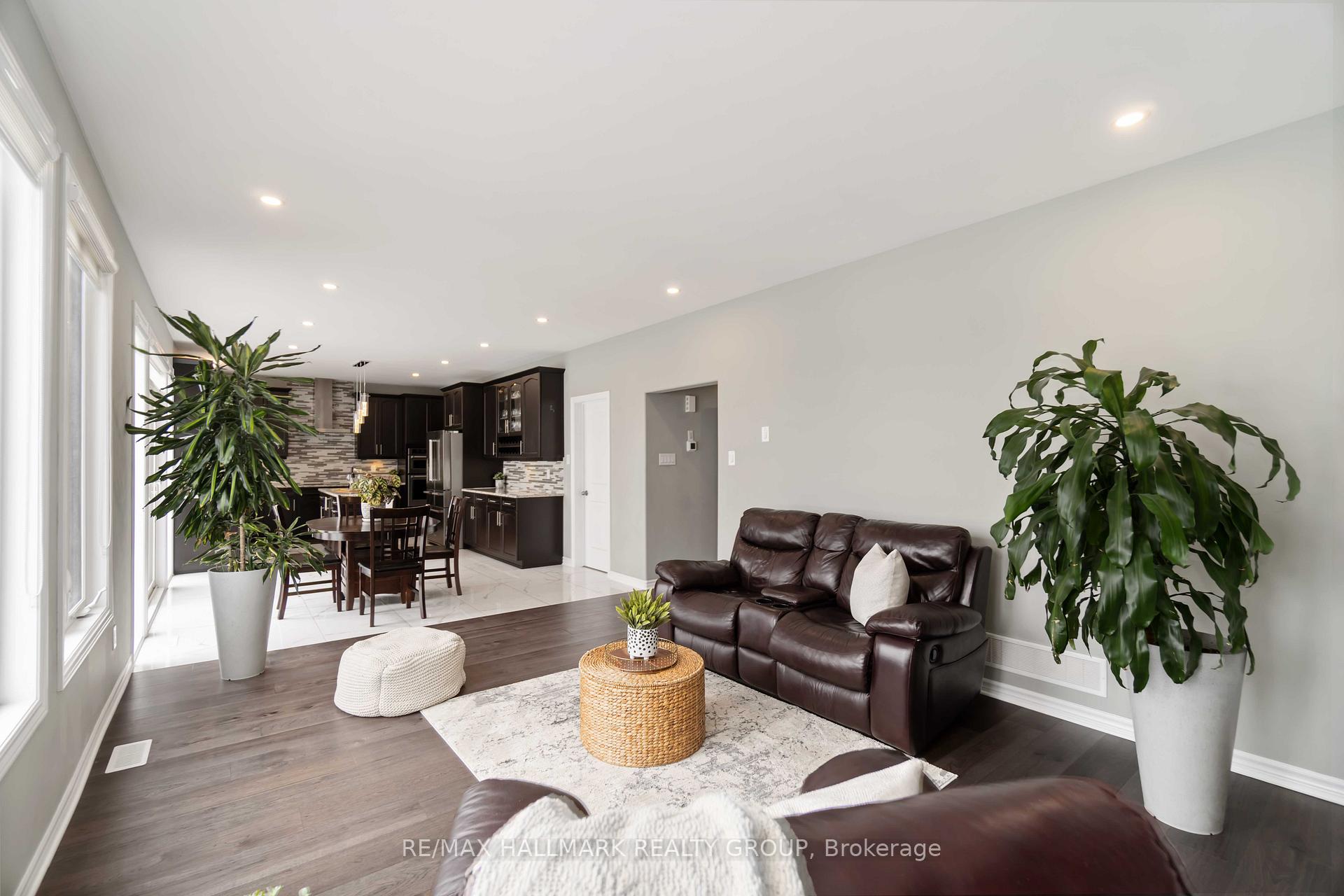 Photo 14 of 72 Wingover Private, Ottawa, Huntley Ward (South East) — HOMEH