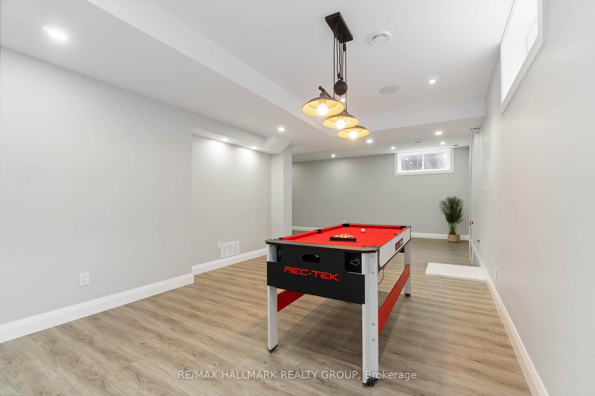 Photo 31 of 72 Wingover Private, Ottawa, Huntley Ward (South East) — HOMEH