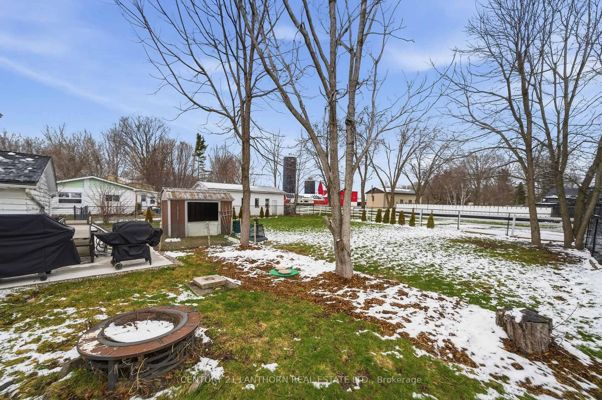 Photo 28 of 2 Duncan Street, Prince Edward County, Bloomfield Ward — HOMEH
