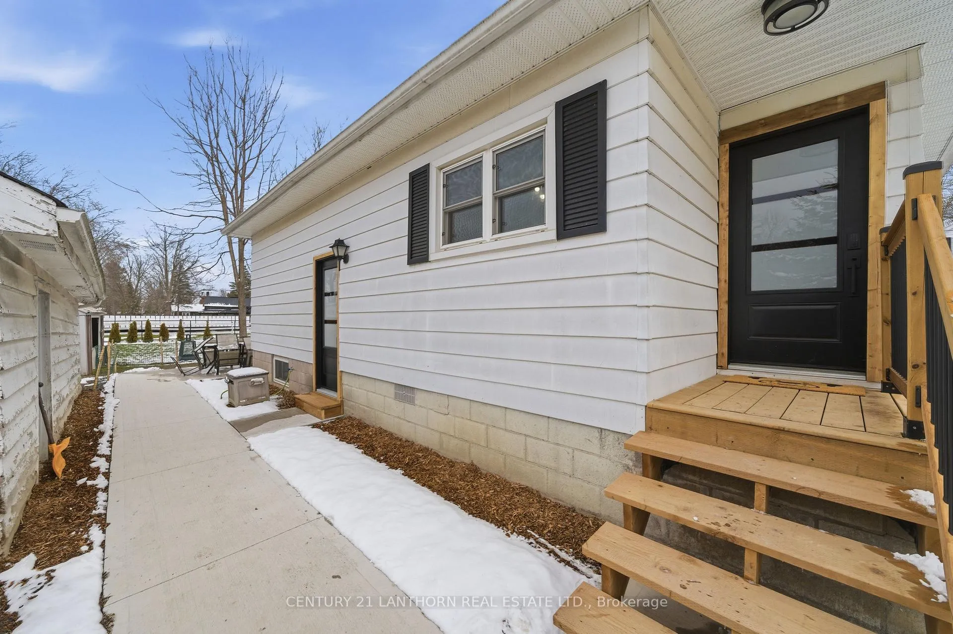 Photo 30 of 2 Duncan Street, Prince Edward County, Bloomfield Ward — HOMEH