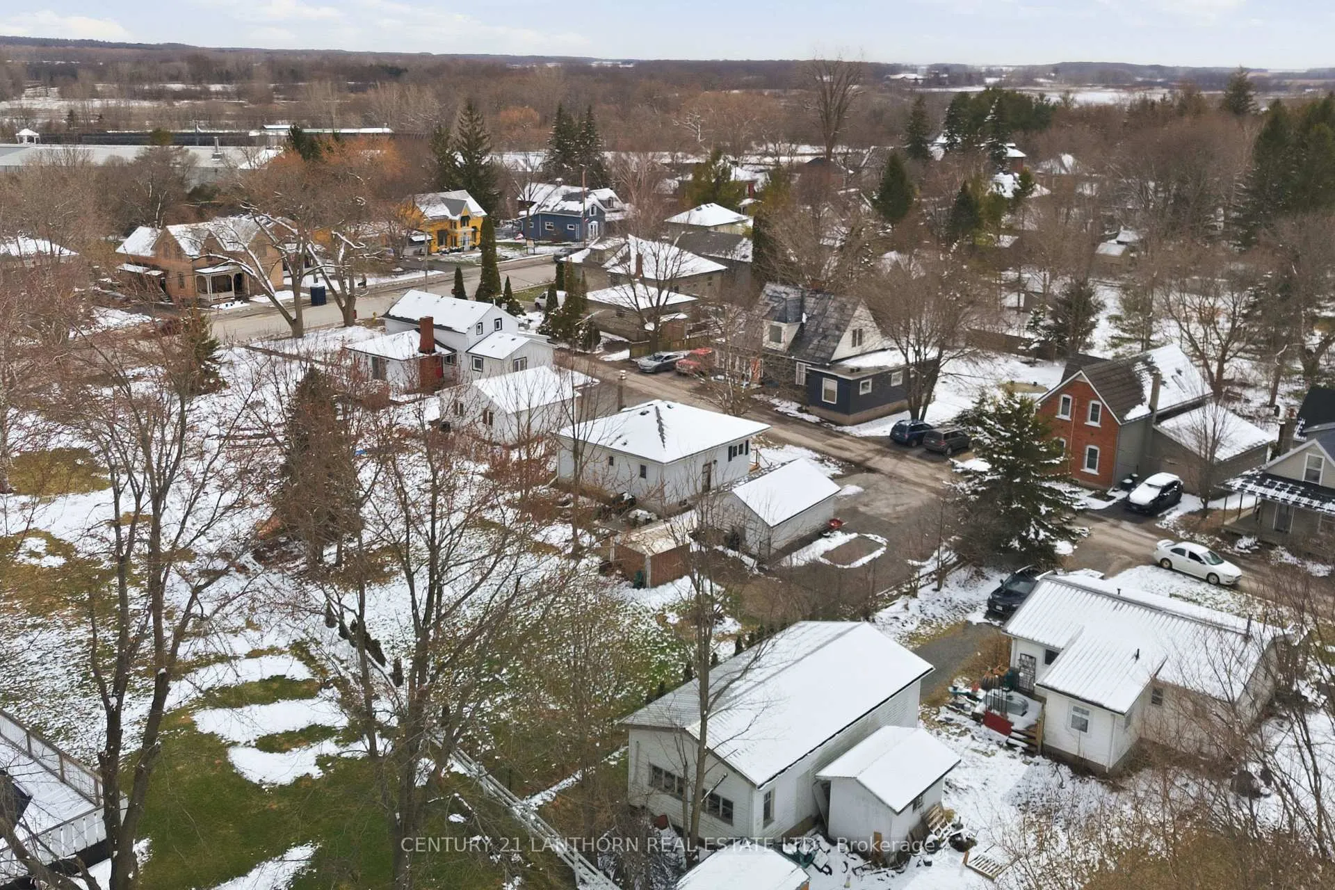 Photo 31 of 2 Duncan Street, Prince Edward County, Bloomfield Ward — HOMEH