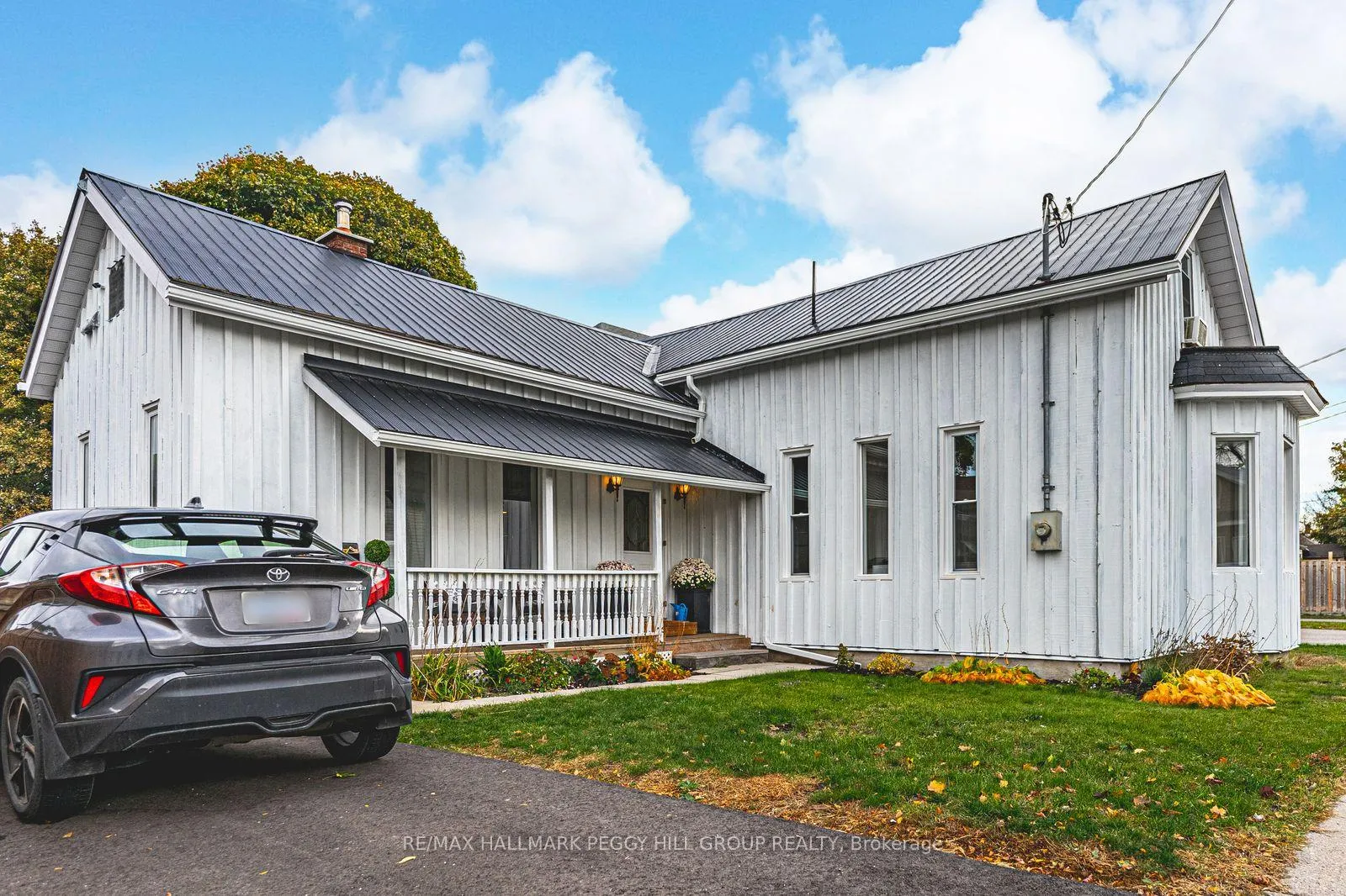 Photo 1 of 131 Sanford Street, Barrie, Sanford — HOMEH