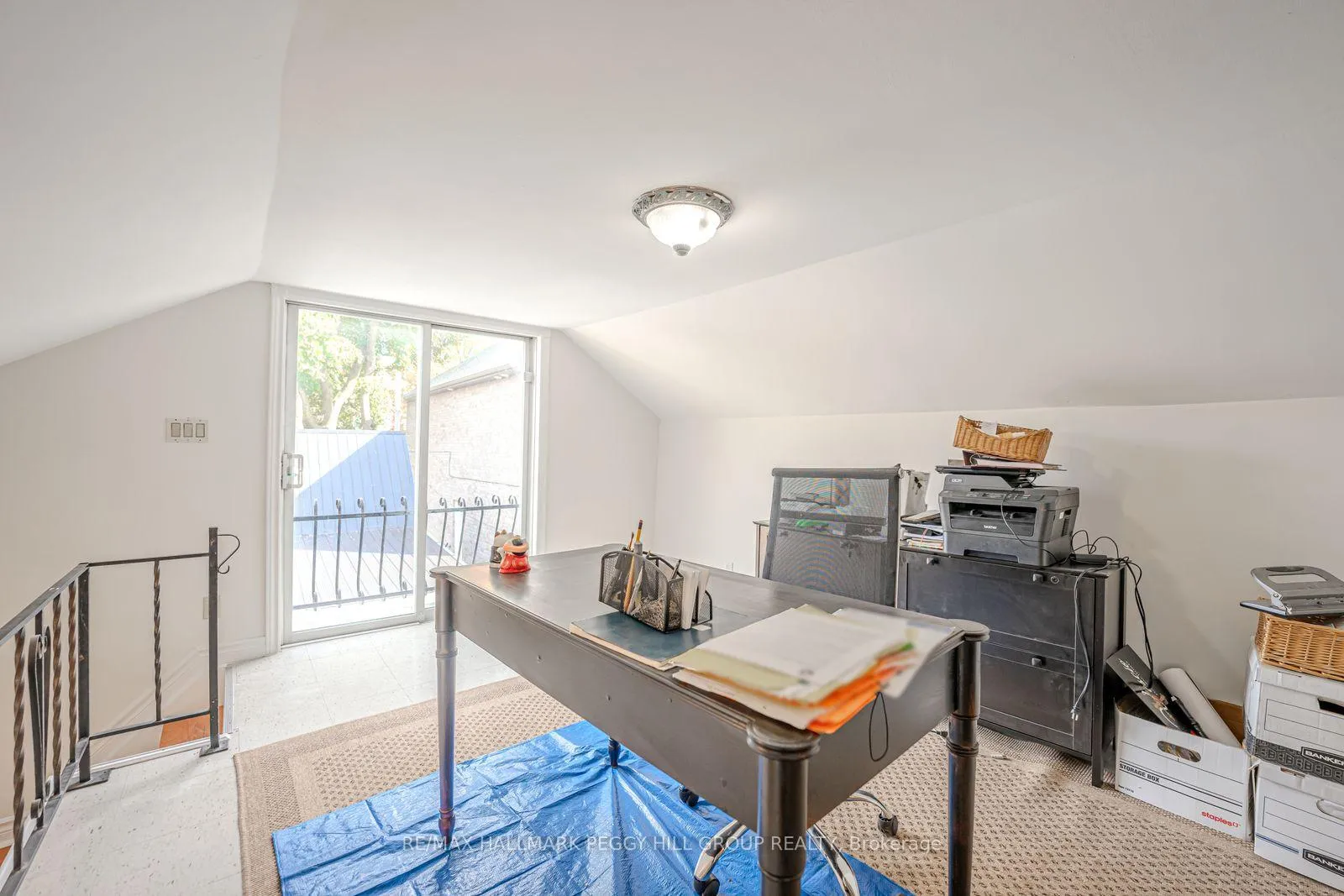 Photo 11 of 131 Sanford Street, Barrie, Sanford — HOMEH