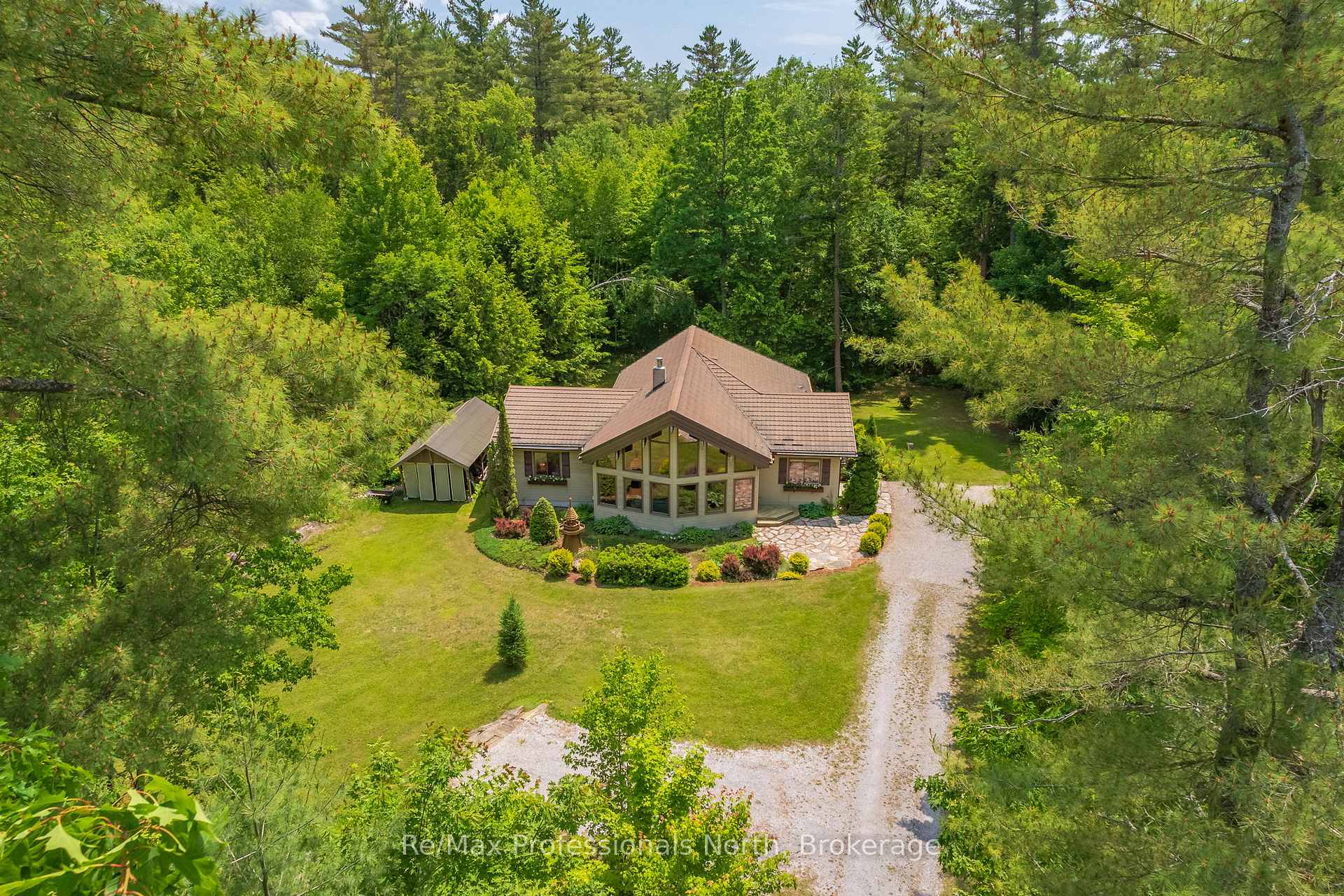 Photo 1 of 1279 Graham Road, Gravenhurst, Morrison — HOMEH