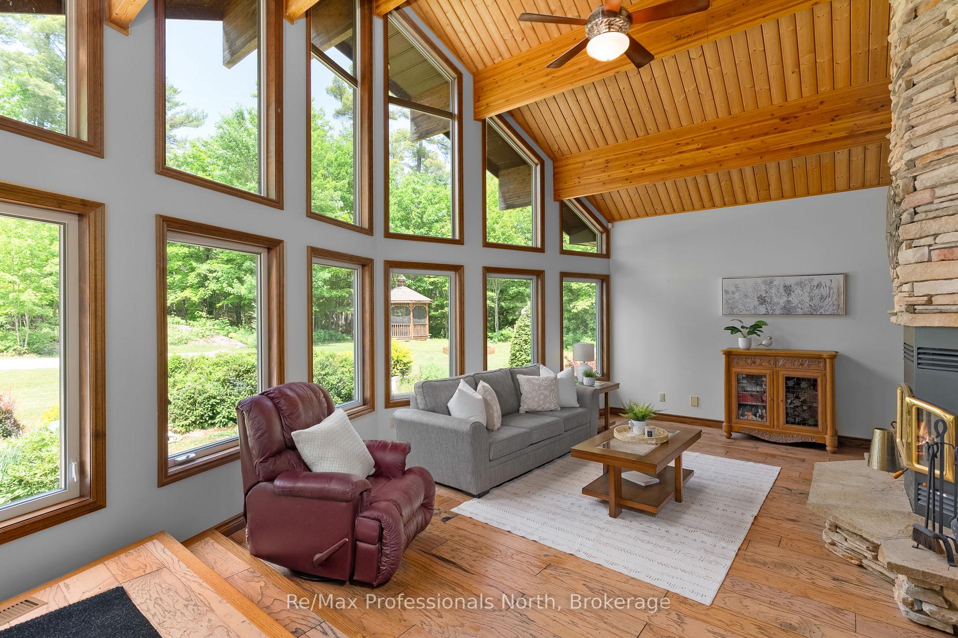 Photo 6 of 1279 Graham Road, Gravenhurst, Morrison — HOMEH