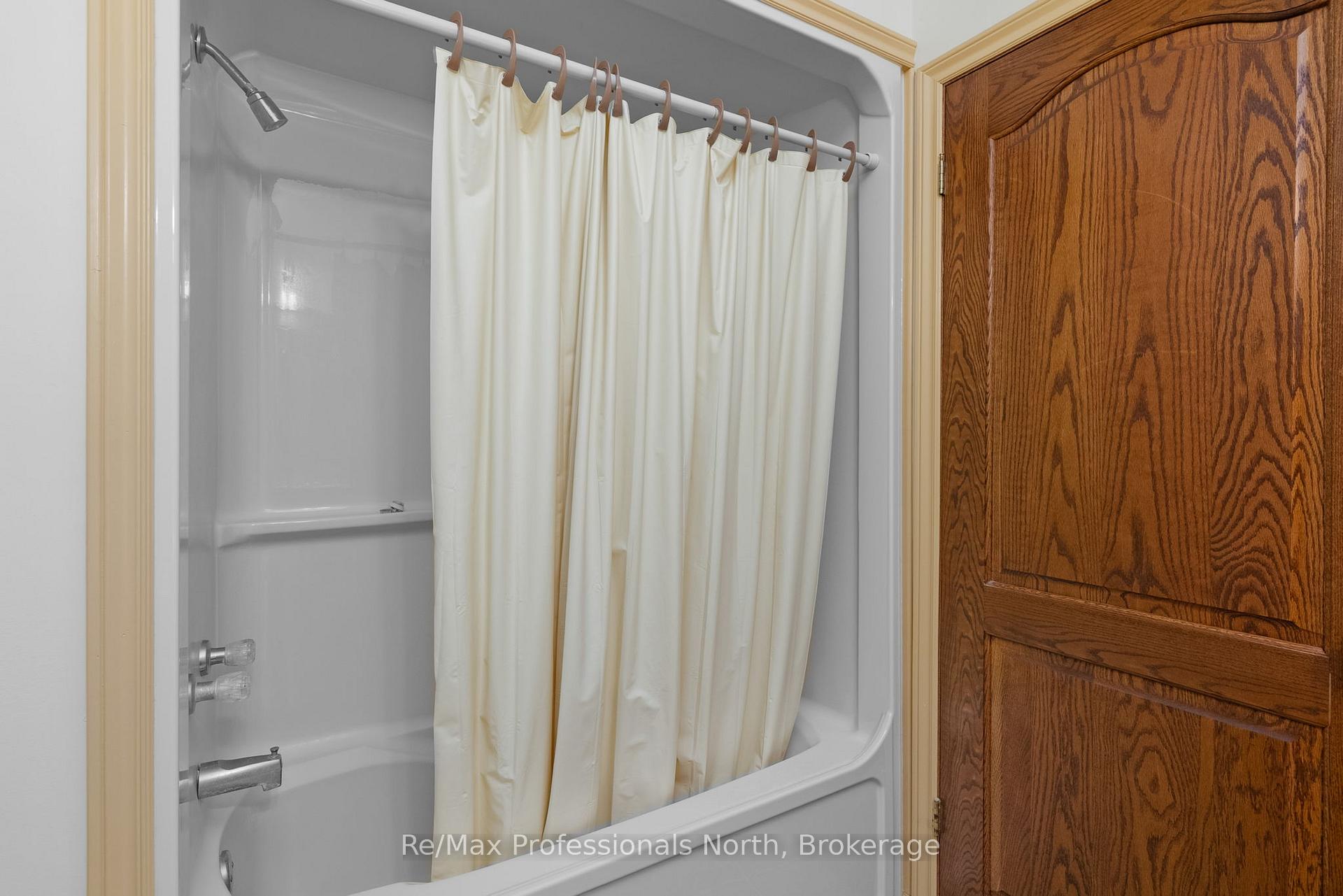 Photo 20 of 1279 Graham Road, Gravenhurst, Morrison — HOMEH