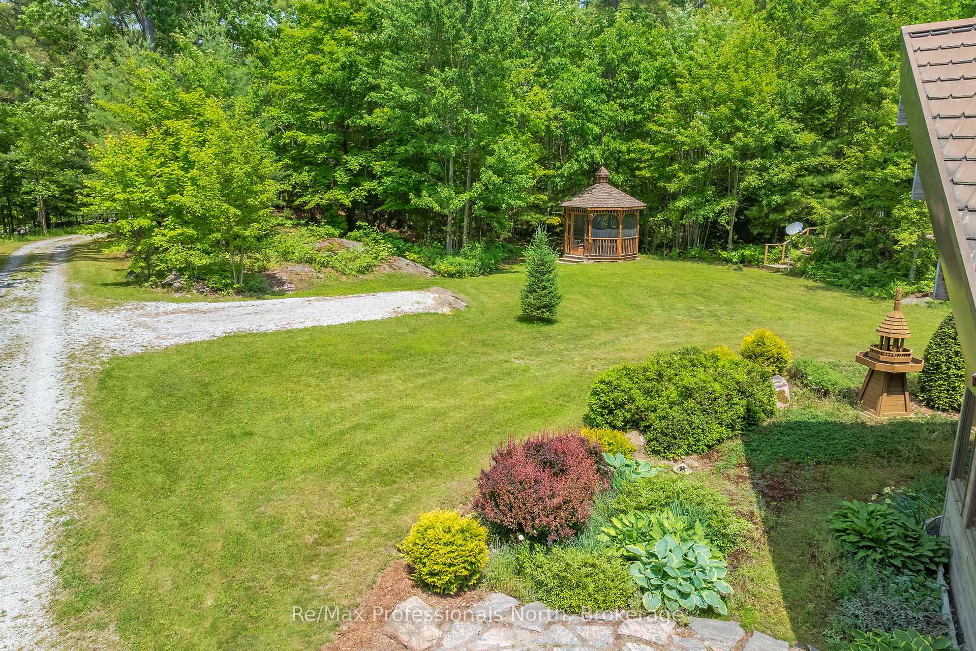 Photo 24 of 1279 Graham Road, Gravenhurst, Morrison — HOMEH