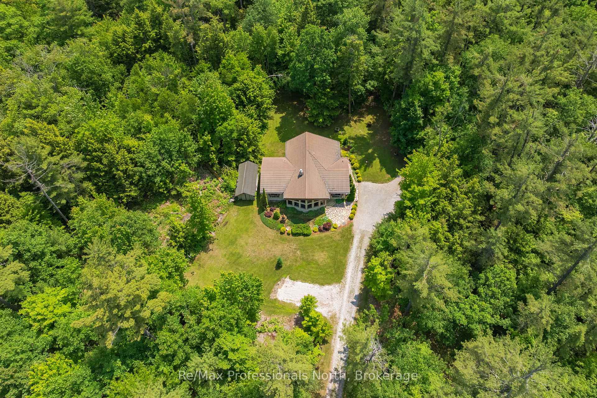 Photo 37 of 1279 Graham Road, Gravenhurst, Morrison — HOMEH
