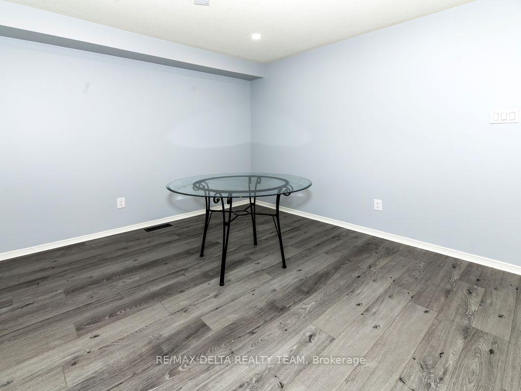Photo 6 of 297 Stoneway Drive, Ottawa, Barrhaven East — HOMEH