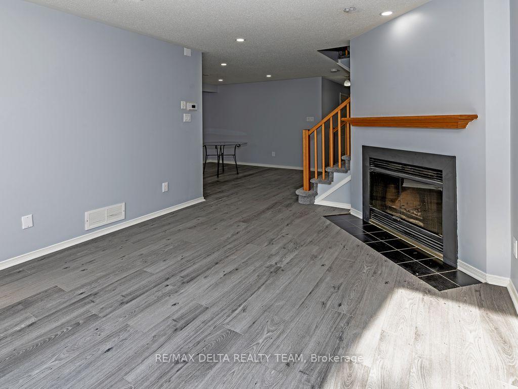 Photo 11 of 297 Stoneway Drive, Ottawa, Barrhaven East — HOMEH