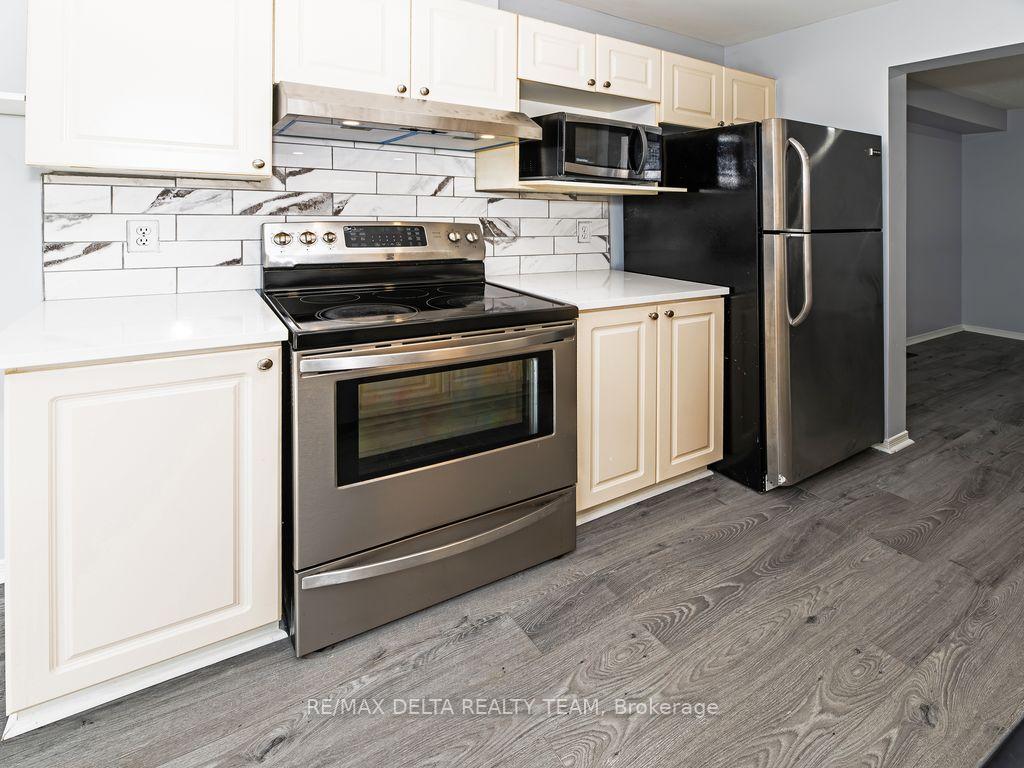 Photo 14 of 297 Stoneway Drive, Ottawa, Barrhaven East — HOMEH