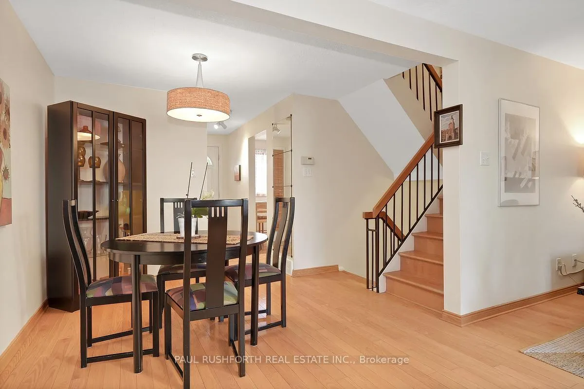Photo 9 of 1400 Lassiter Terrace, Ottawa, Beaconwood — HOMEH