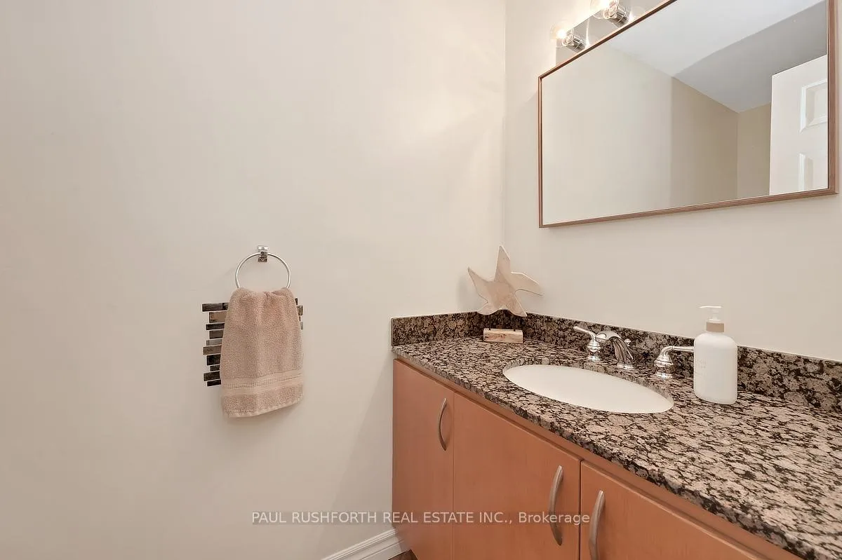 Photo 14 of 1400 Lassiter Terrace, Ottawa, Beaconwood — HOMEH