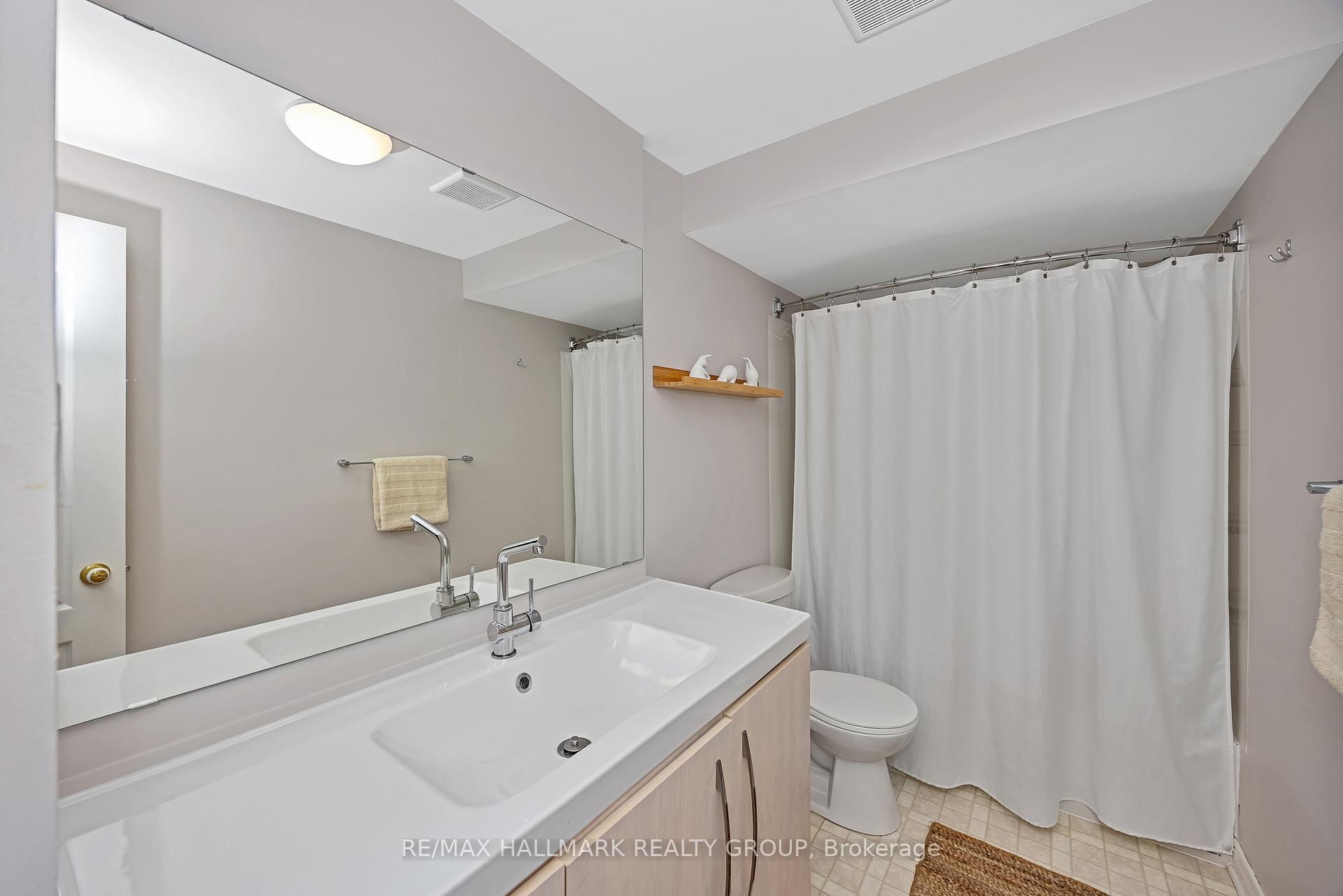 Photo 28 of 3746 Twin Falls Place, Ottawa, Riverside South/Gloucester Glen — HOMEH