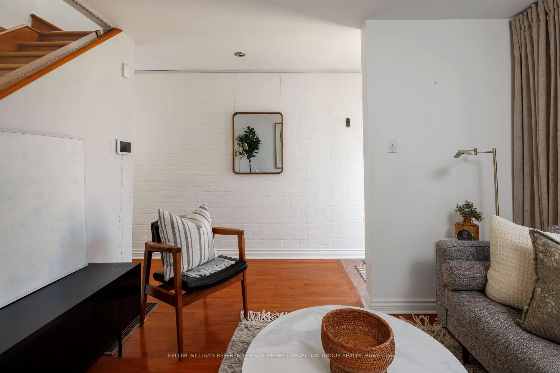 Photo 6 of 158 Galt Avenue N, Toronto, South Riverdale — HOMEH