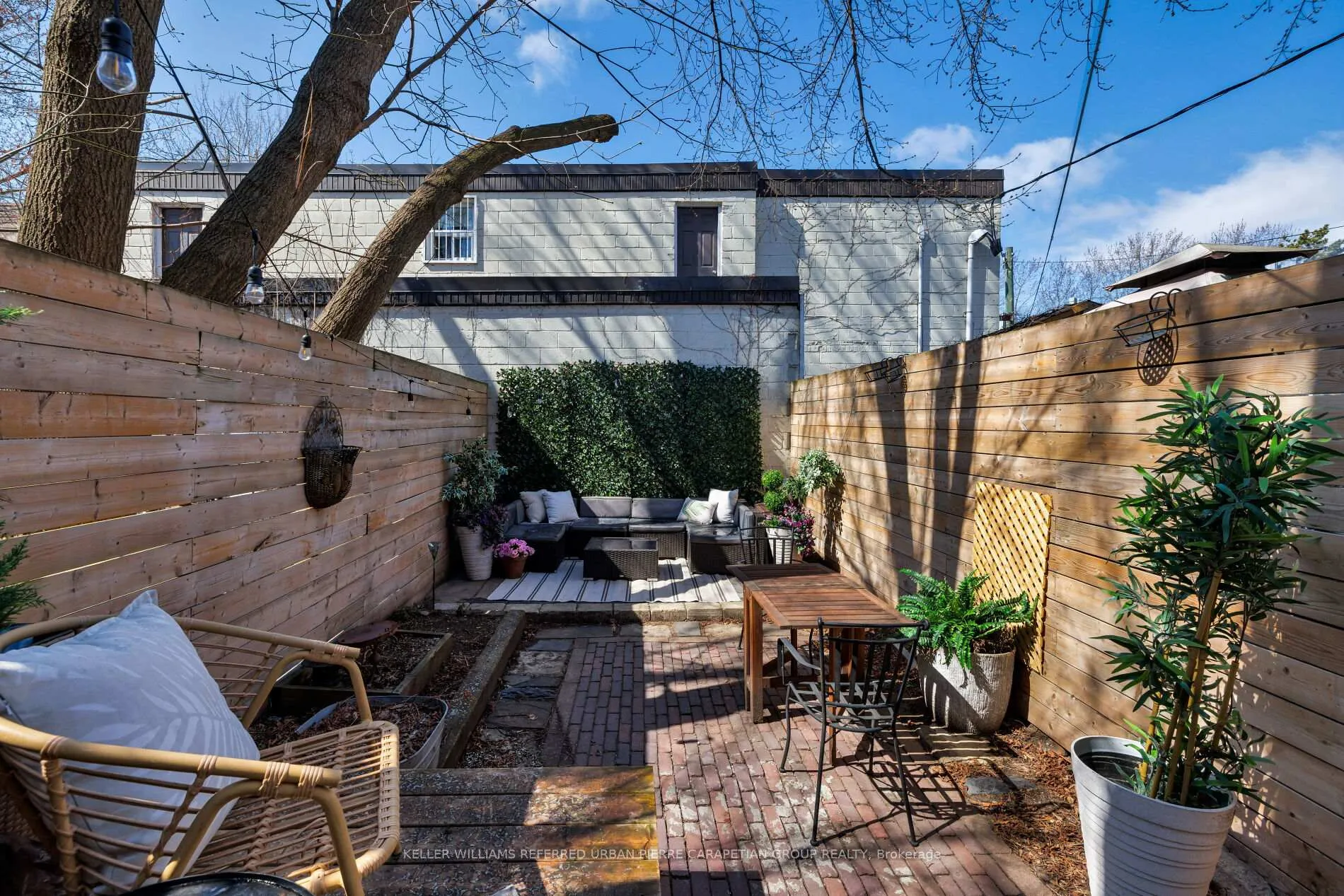 Photo 25 of 158 Galt Avenue N, Toronto, South Riverdale — HOMEH