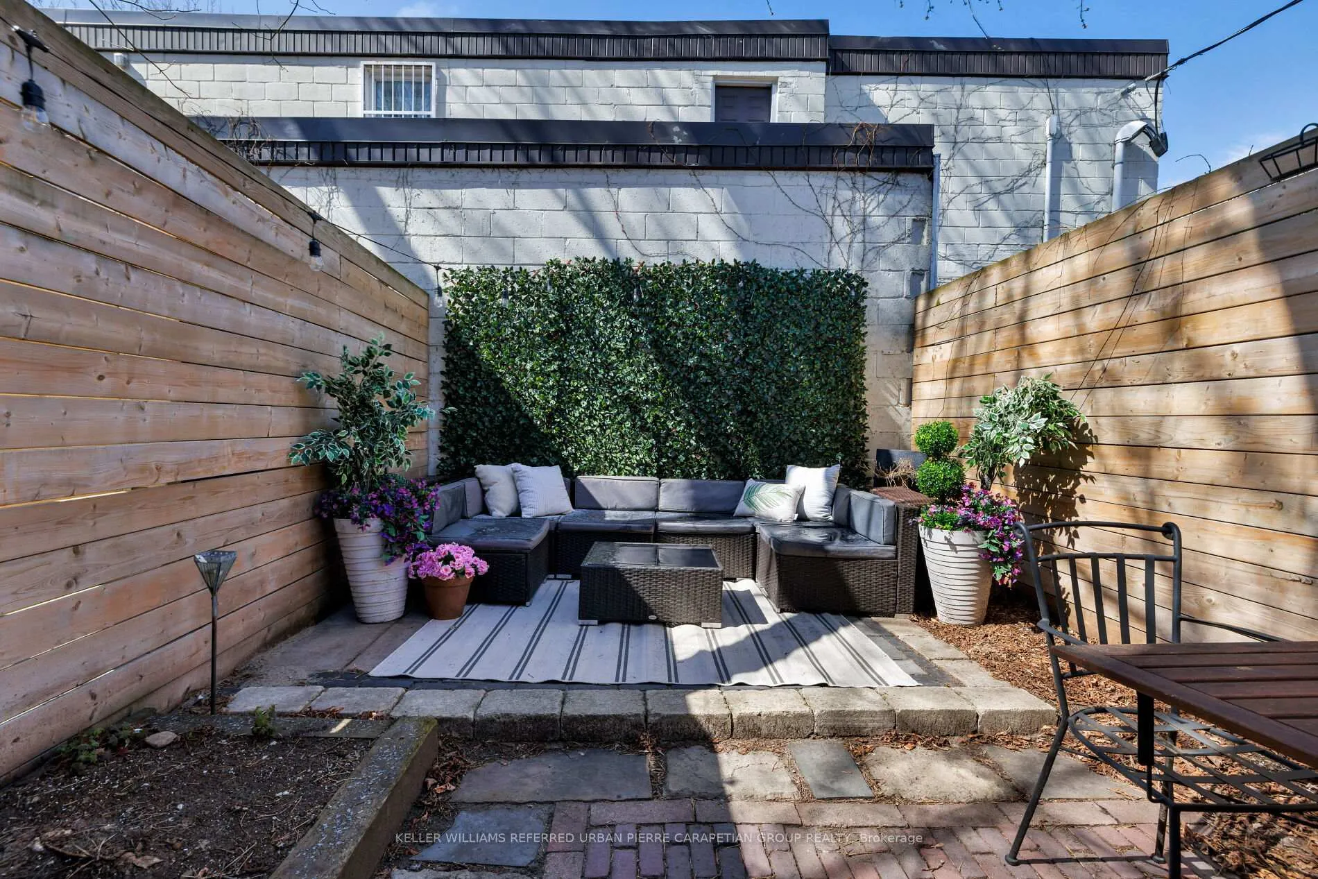 Photo 26 of 158 Galt Avenue N, Toronto, South Riverdale — HOMEH