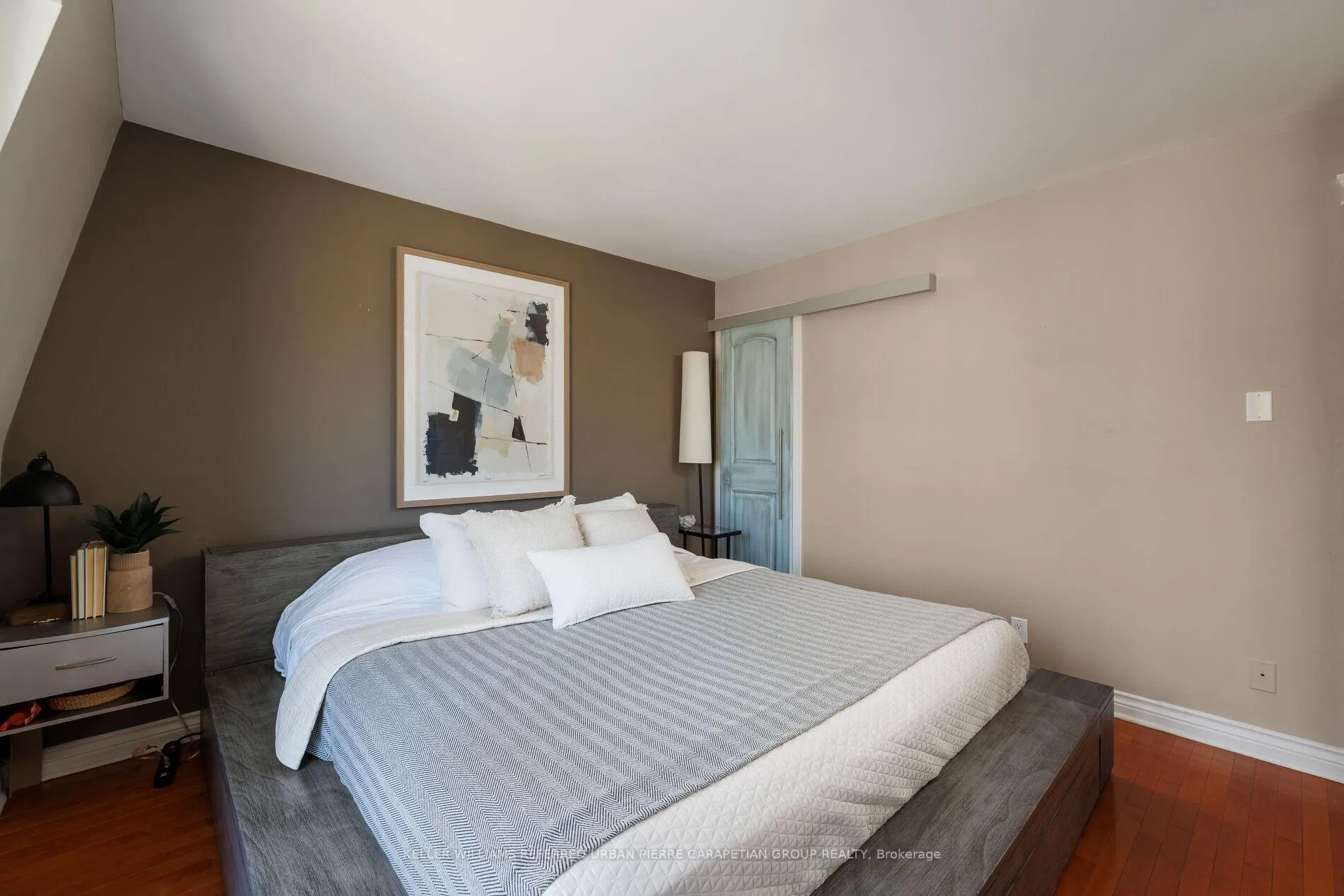Photo 32 of 158 Galt Avenue N, Toronto, South Riverdale — HOMEH