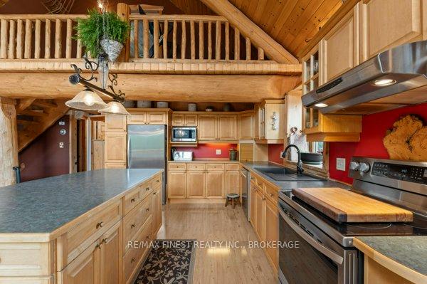 Photo 8 of 5006 Wallace Road, Frontenac, Frontenac South — HOMEH