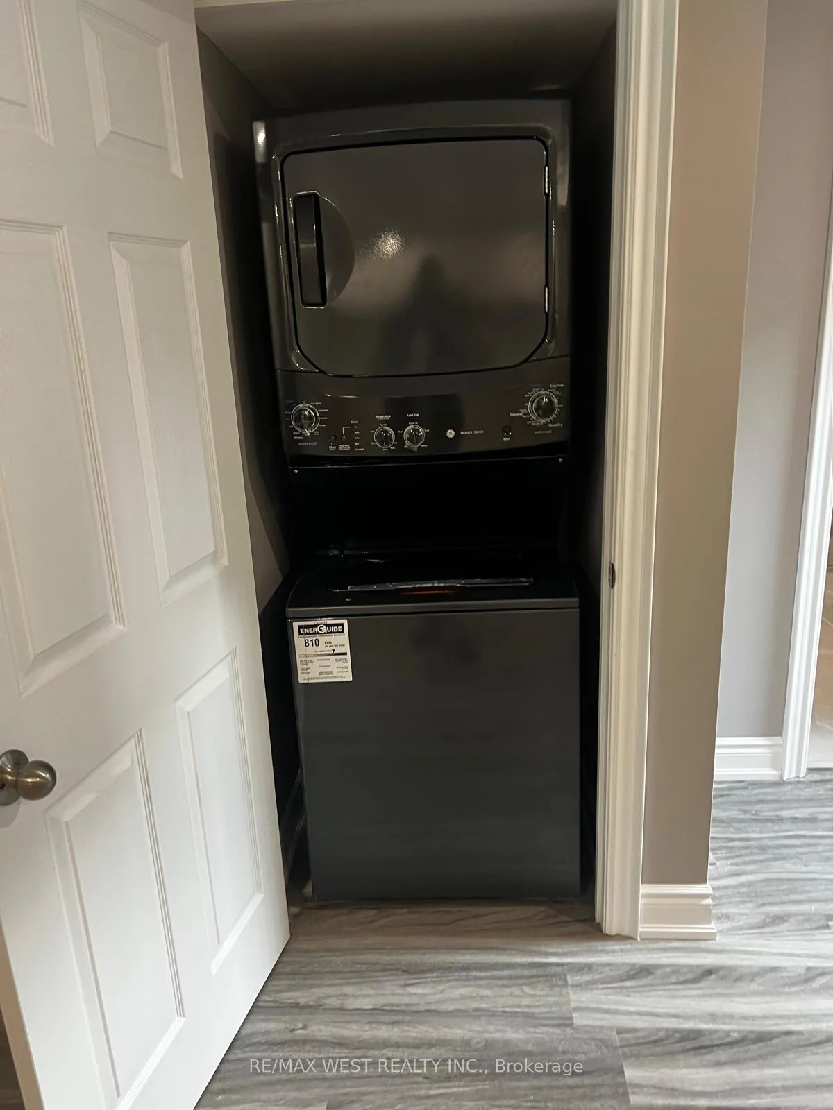 Photo 4 of 12 Yellow Avens Boulevard, Brampton, Sandringham-Wellington — HOMEH