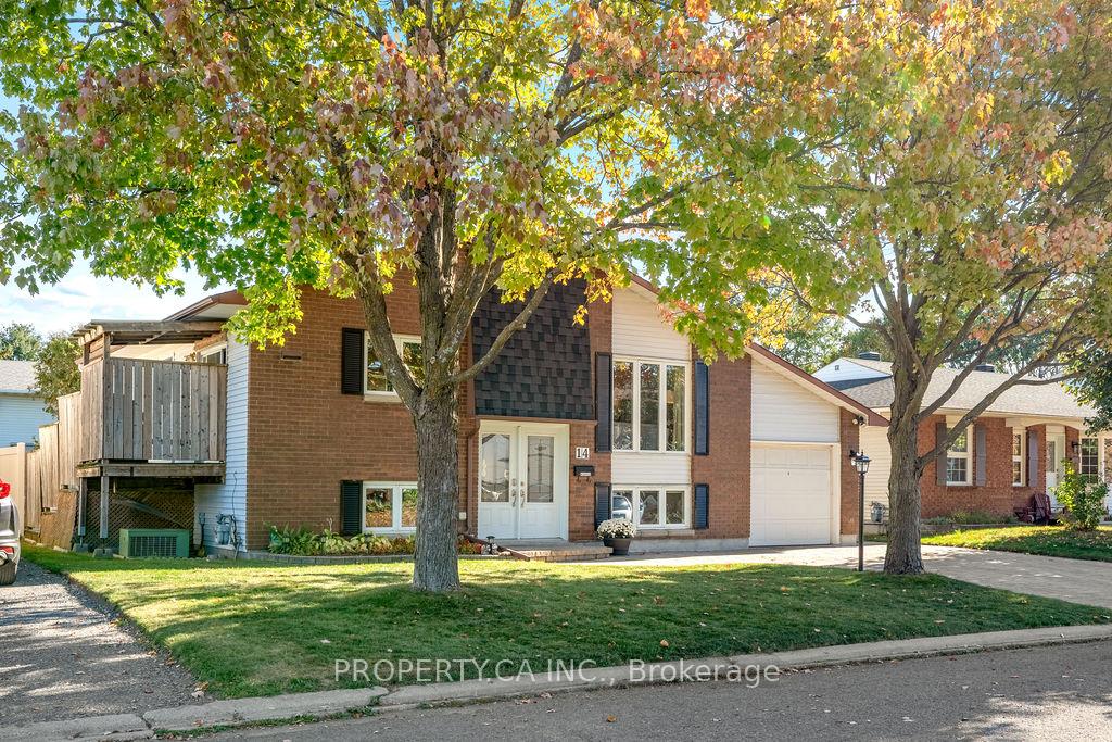 Photo 3 of 14 Birdhill Avenue, Ottawa, Barrhaven - Knollsbrook — HOMEH