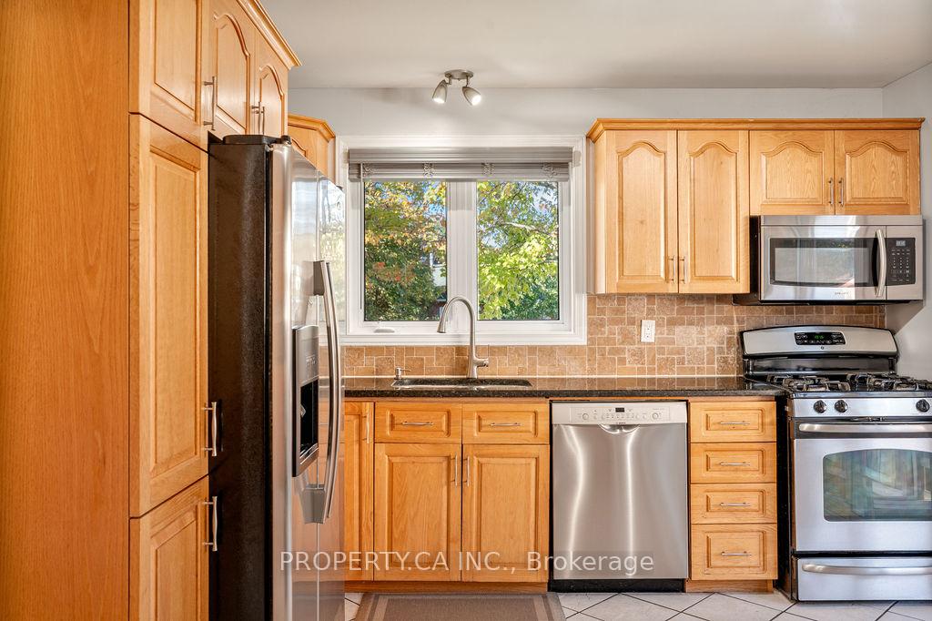Photo 16 of 14 Birdhill Avenue, Ottawa, Barrhaven - Knollsbrook — HOMEH