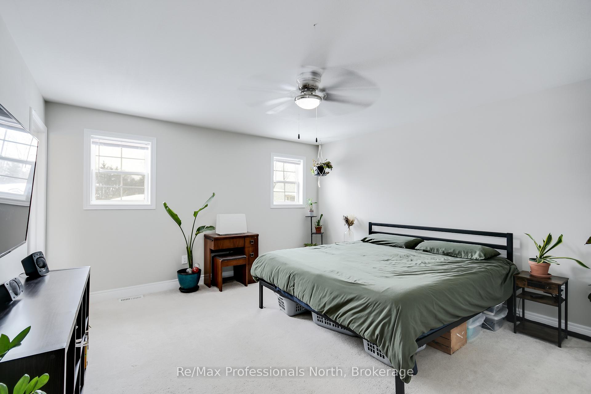 Photo 18 of 230 Pine Street, Gravenhurst, Muskoka (S) — HOMEH