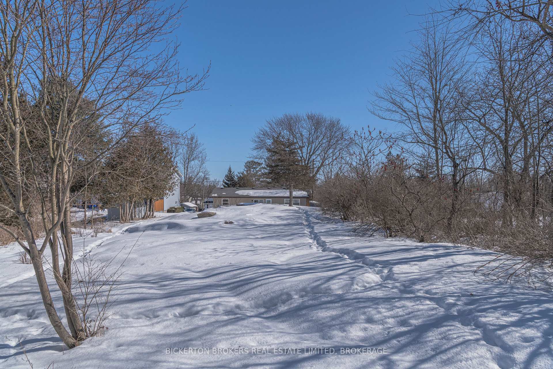 Photo 5 of 110 Birch Street N, Gananoque — HOMEH