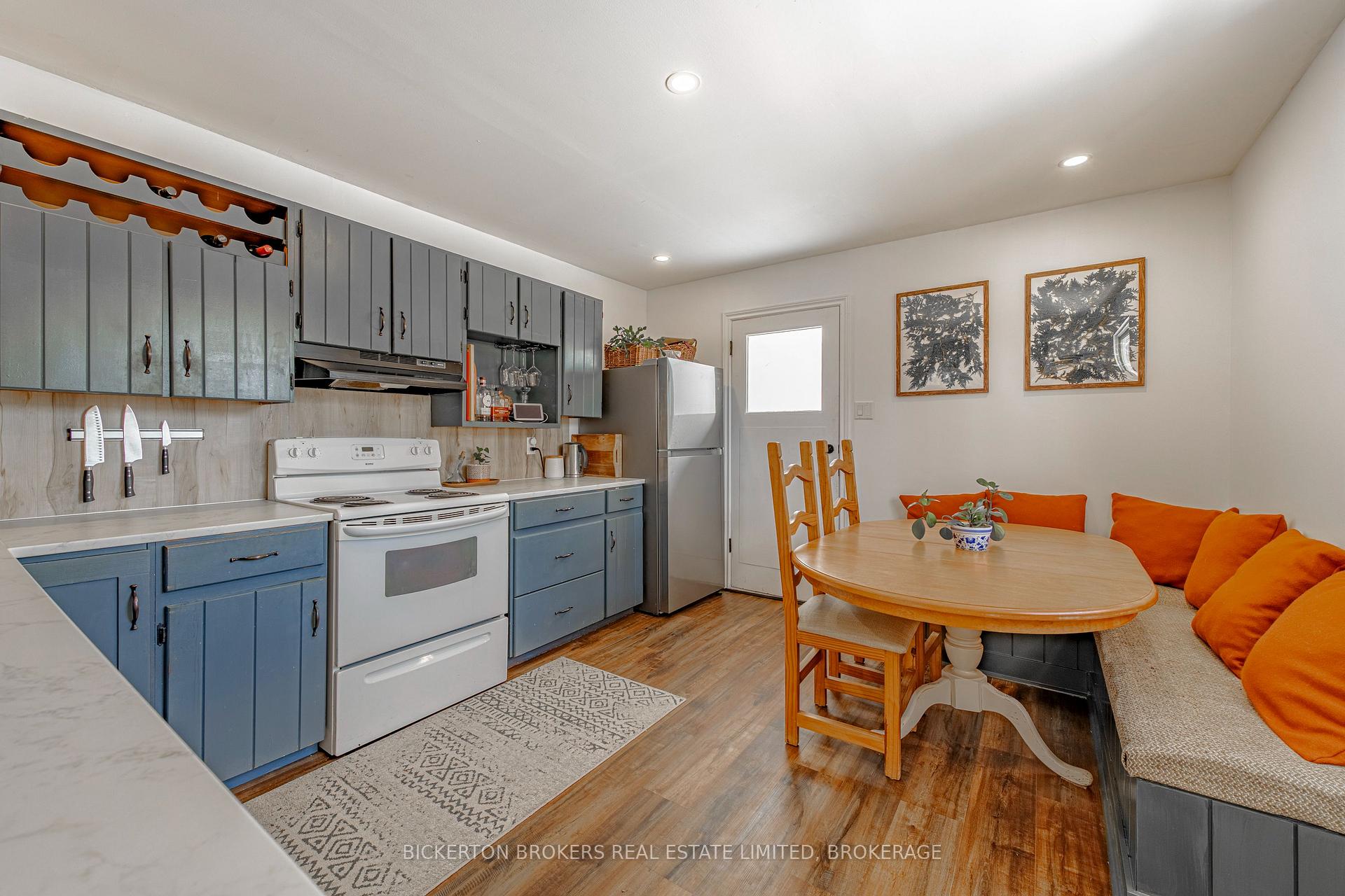 Photo 8 of 110 Birch Street N, Gananoque — HOMEH