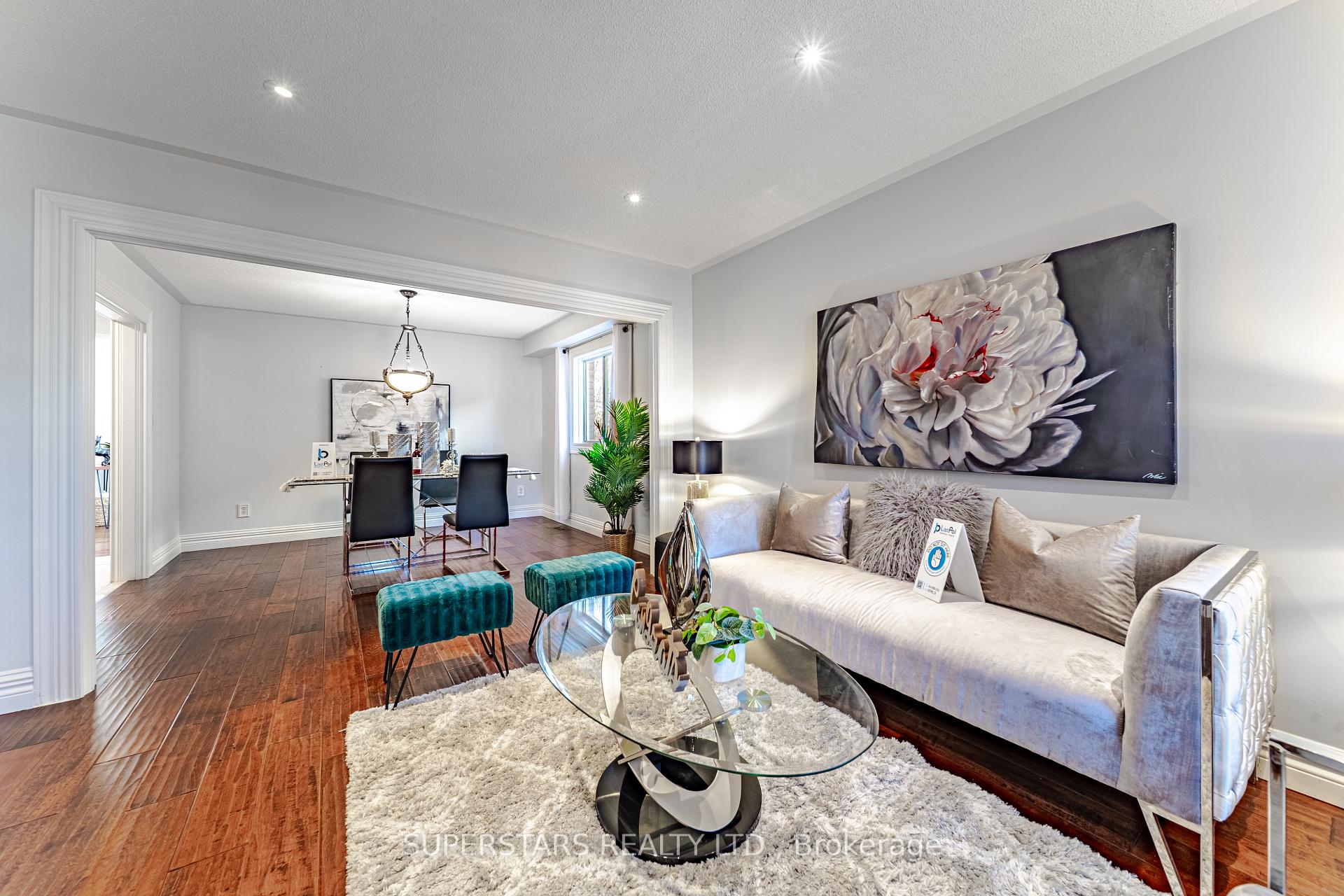 Photo 4 of 51 Kerrison Drive W, Ajax, Central — HOMEH
