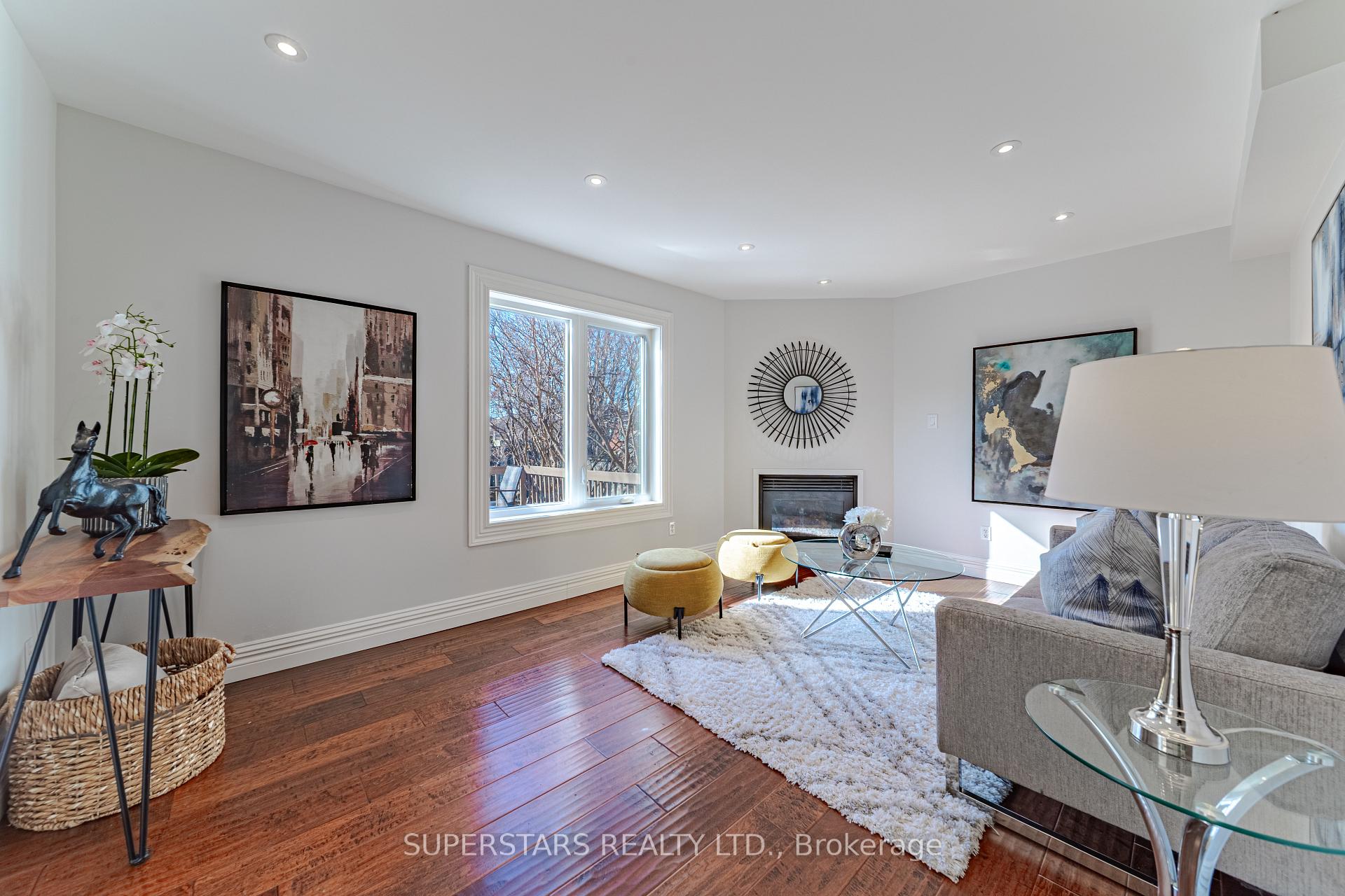 Photo 8 of 51 Kerrison Drive W, Ajax, Central — HOMEH