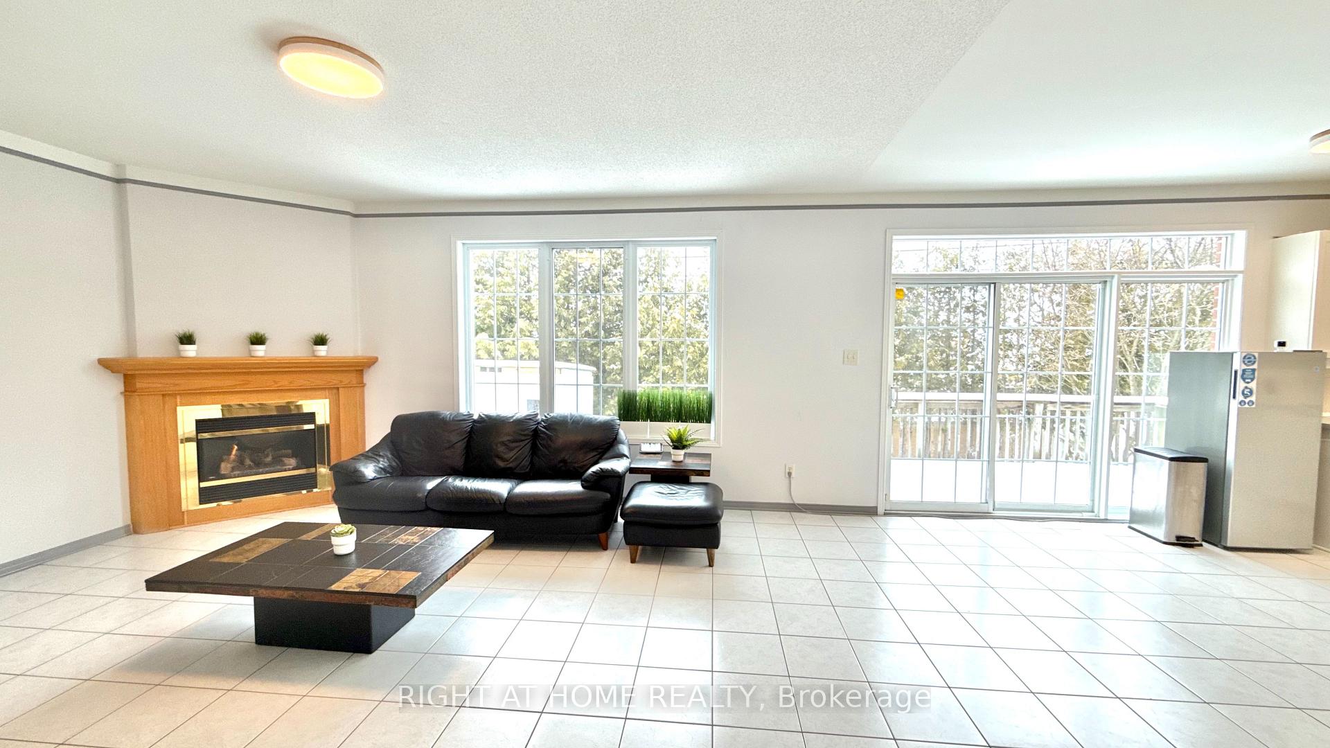 Photo 6 of 2820 Hank Rivers Drive, Ottawa, Upper Hunt Club — HOMEH