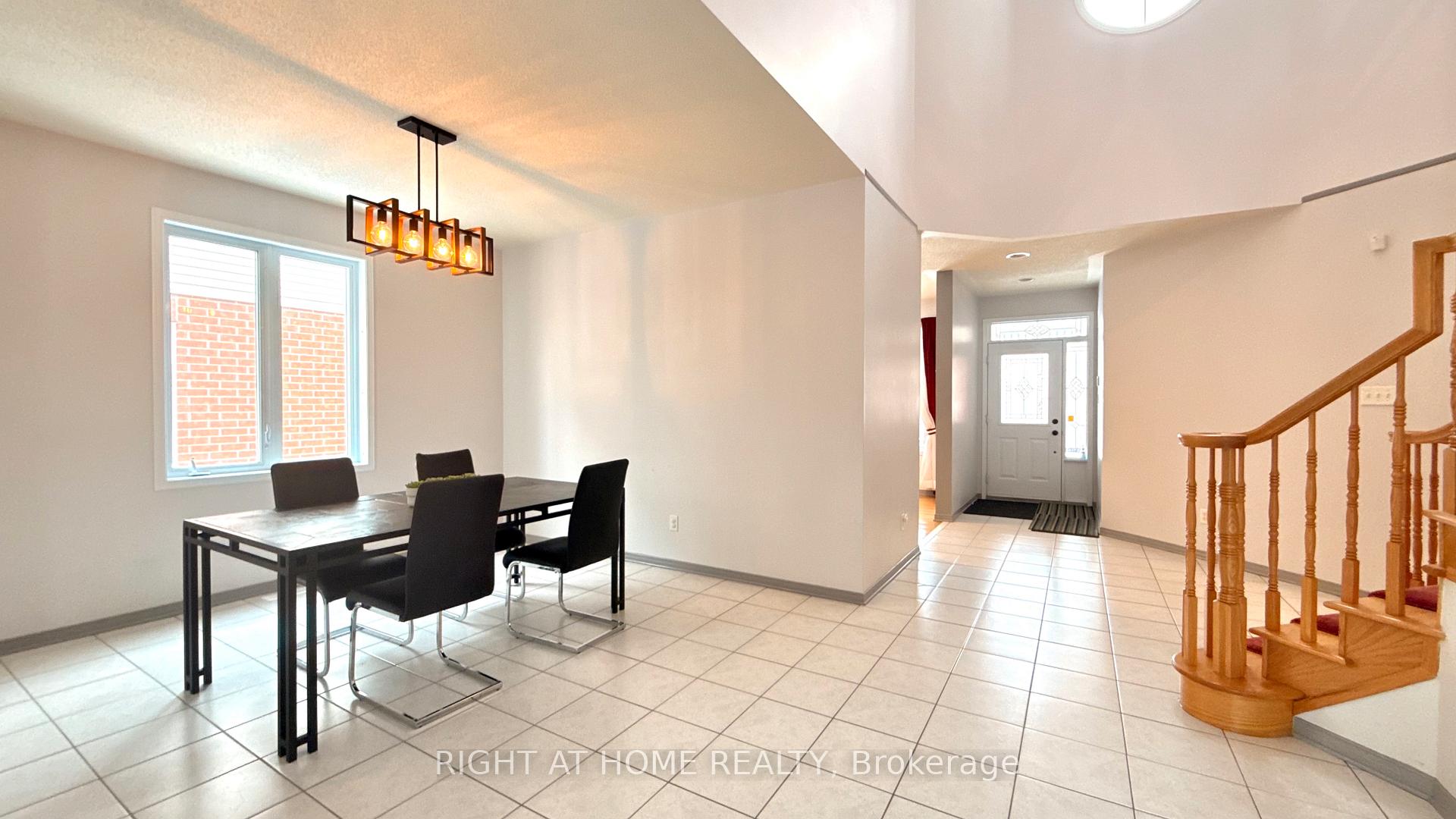 Photo 9 of 2820 Hank Rivers Drive, Ottawa, Upper Hunt Club — HOMEH