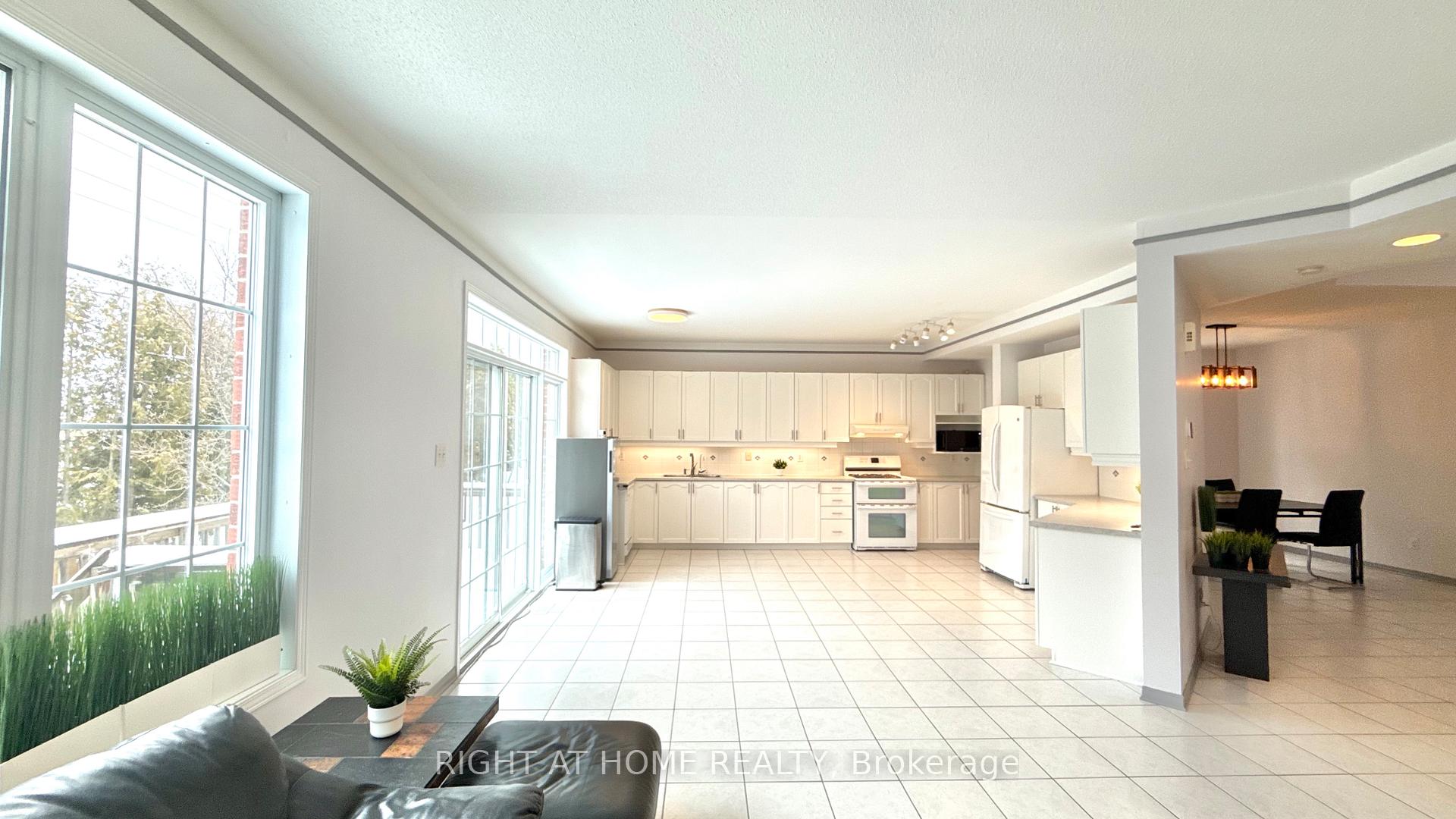 Photo 13 of 2820 Hank Rivers Drive, Ottawa, Upper Hunt Club — HOMEH