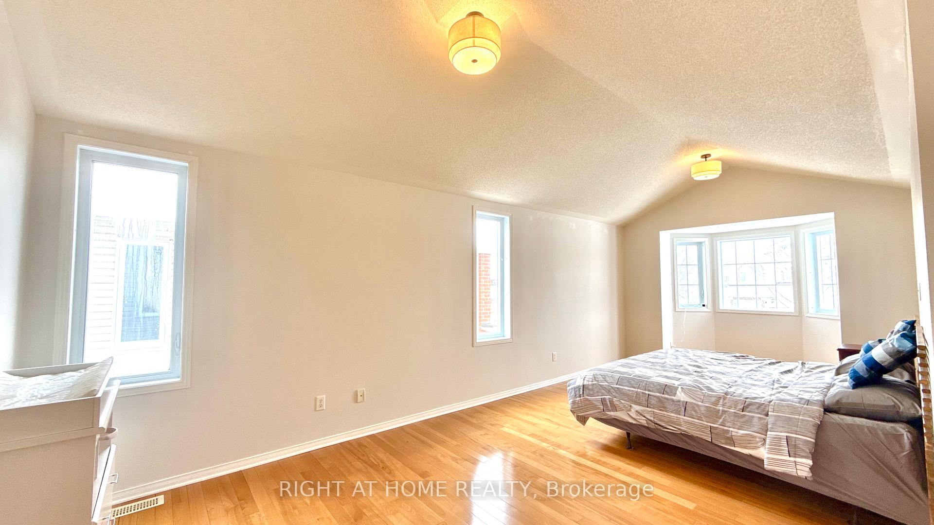 Photo 19 of 2820 Hank Rivers Drive, Ottawa, Upper Hunt Club — HOMEH