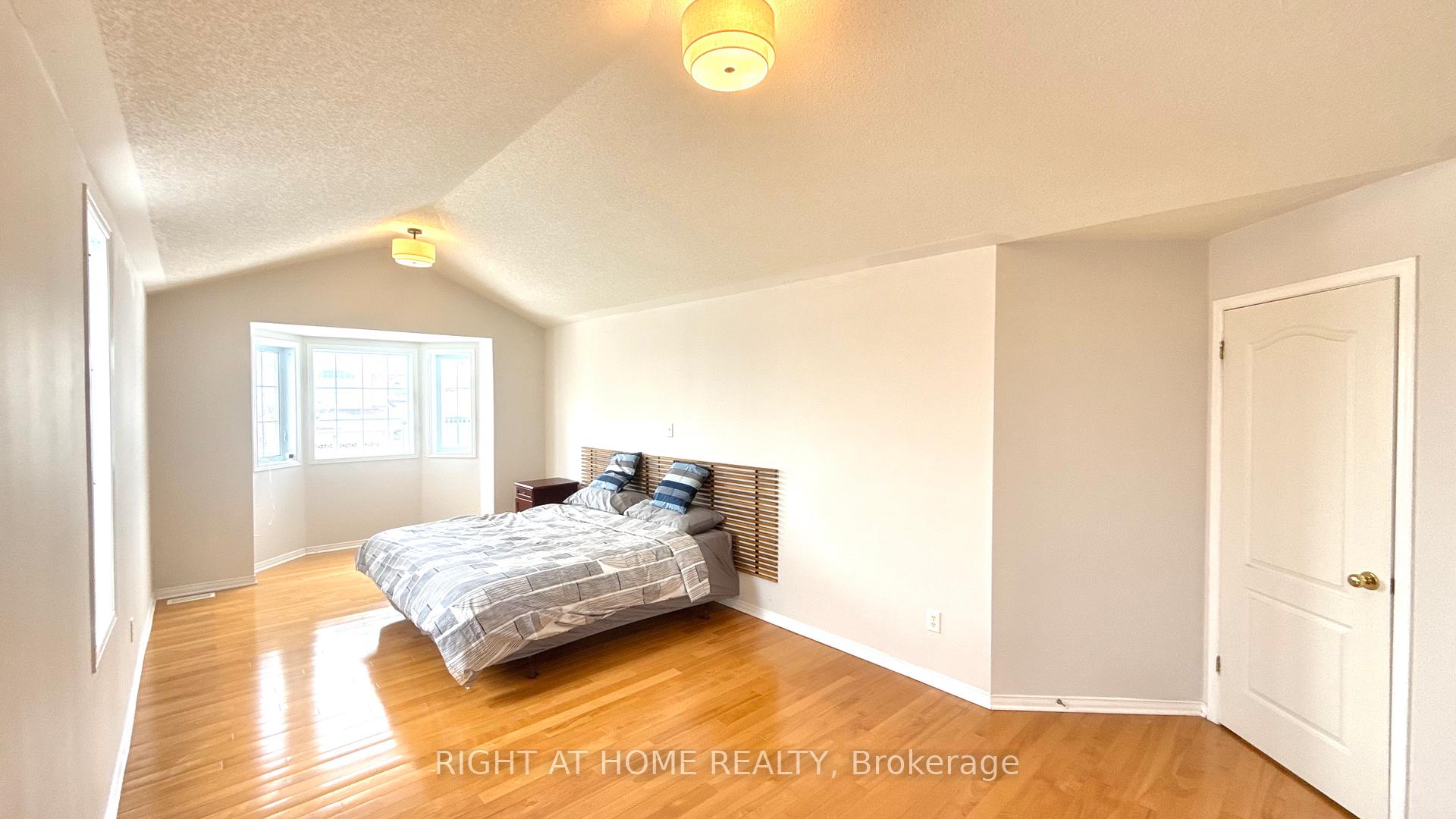 Photo 20 of 2820 Hank Rivers Drive, Ottawa, Upper Hunt Club — HOMEH