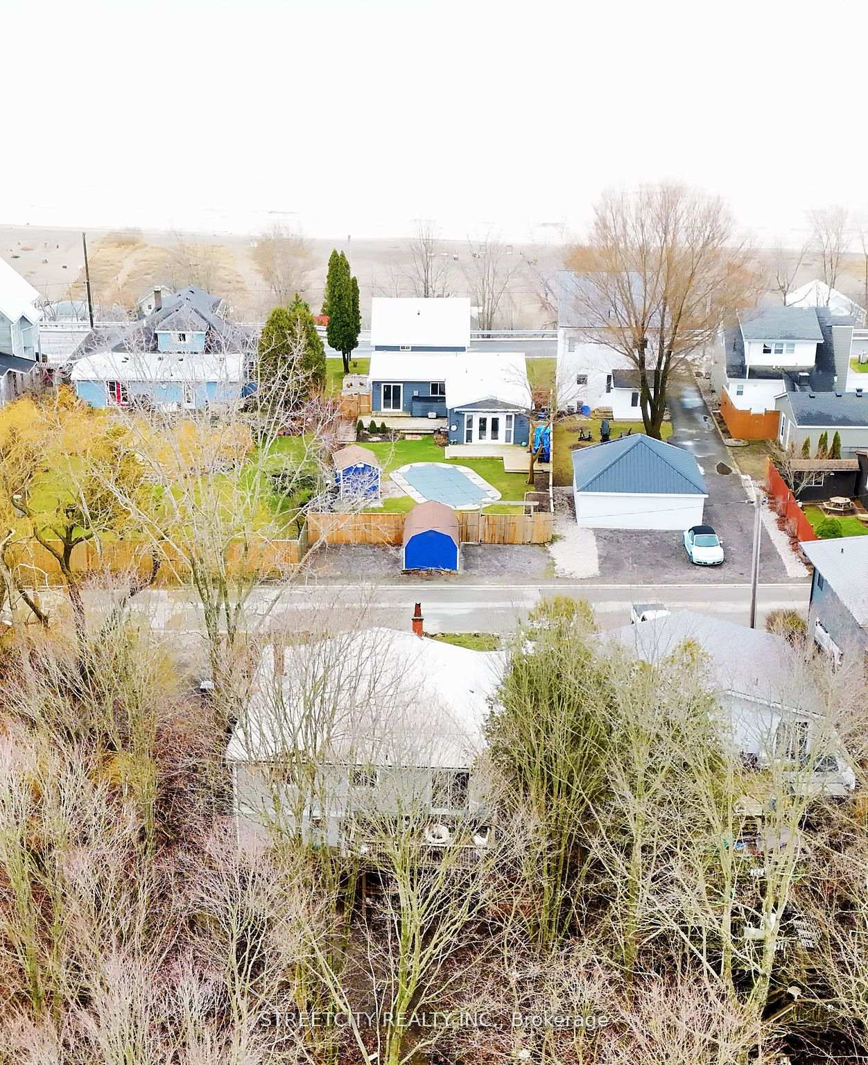 Photo 4 of 417 Tower Heights Drive, Central Elgin, Rural Central Elgin — HOMEH