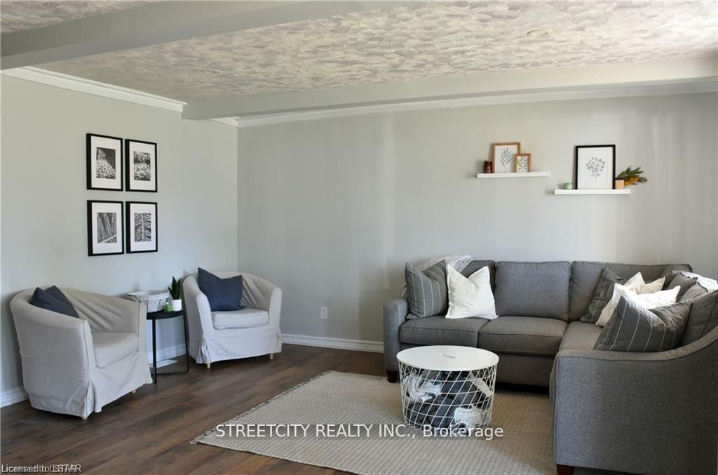Photo 6 of 417 Tower Heights Drive, Central Elgin, Rural Central Elgin — HOMEH